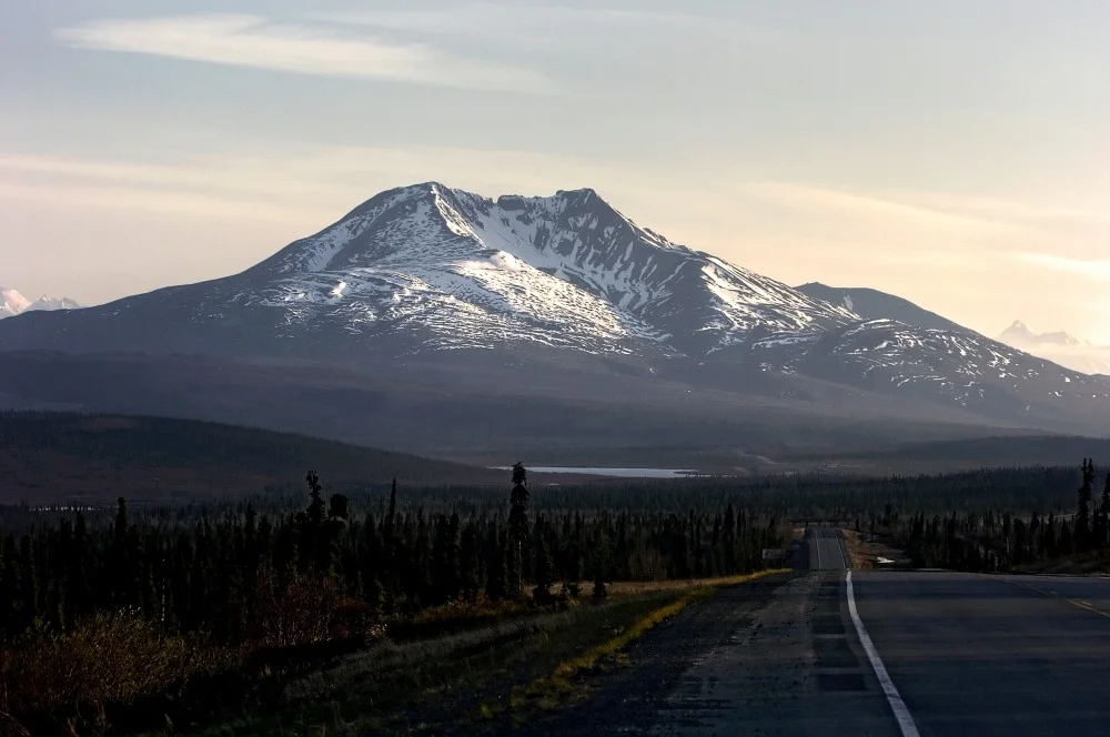 020 mountain range alaska.JPG