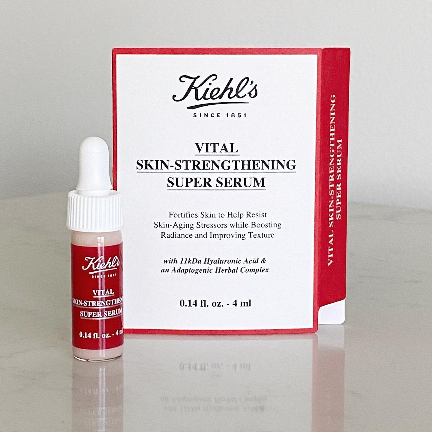 In need of some much needed radiance? I know I am. With all the Christmas prep, warm weather and being a year older my skin can do with some of @kiehls.au skin strengthening serum ✨ 

#kiehlsloveau #kiehlsessentials #gifted #kiehlsAUcompetition2022 @