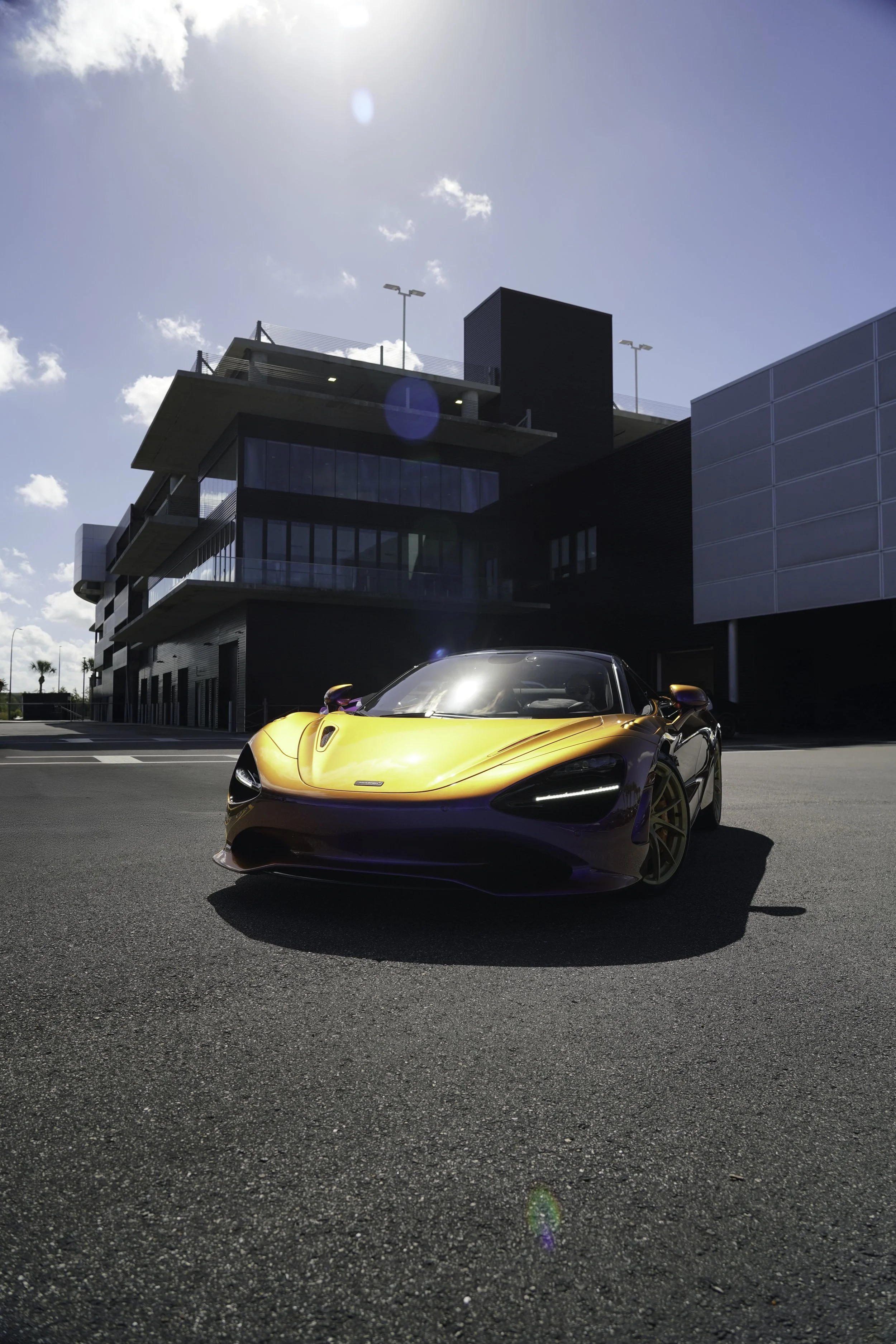 mclaren.jpg