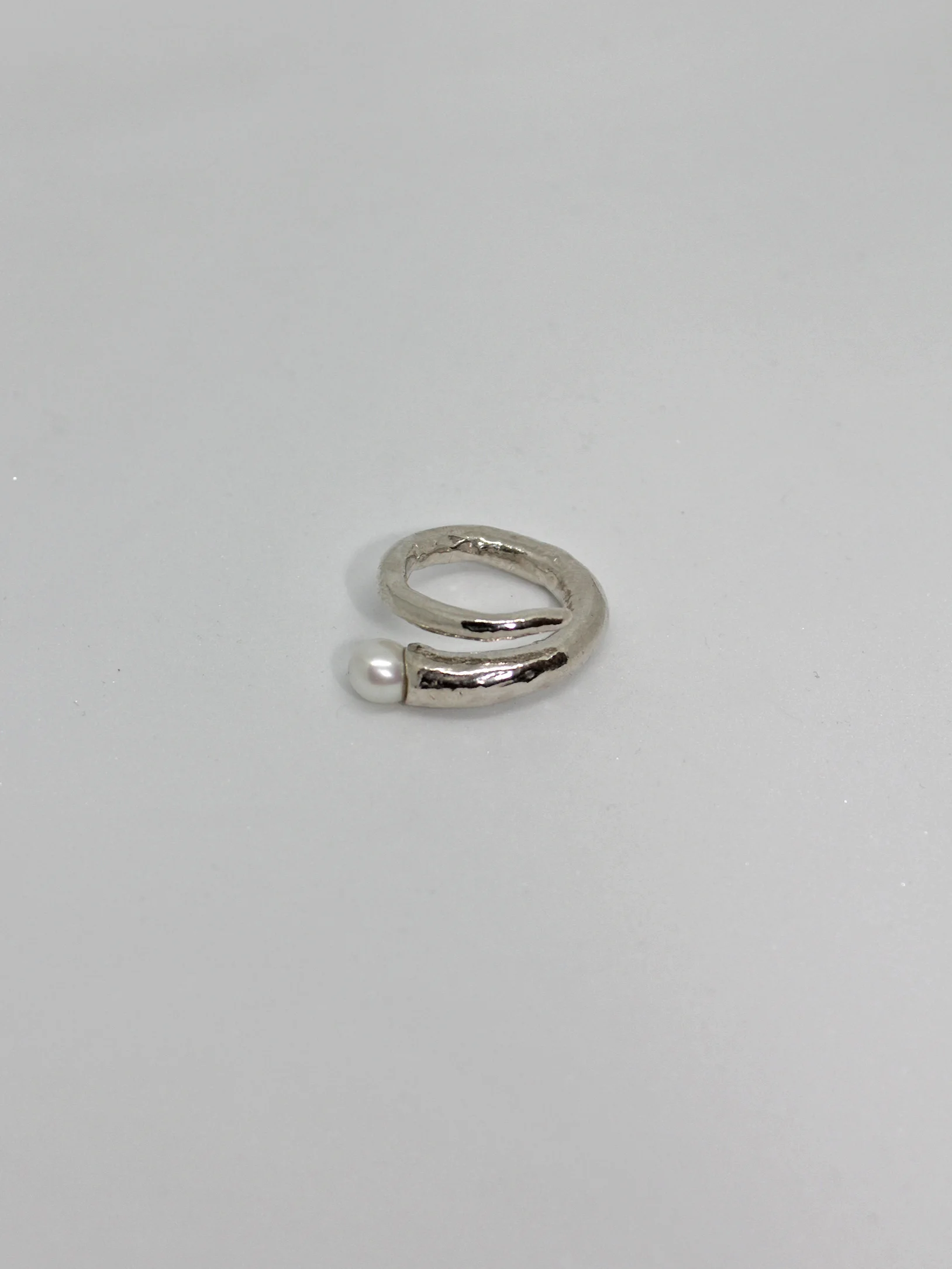 coil+pearl+ring2.jpg