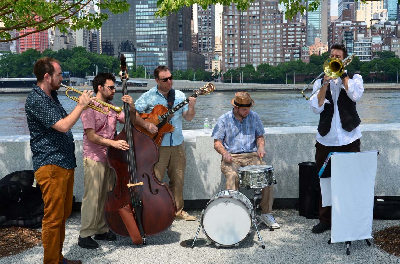 The Recessionals playing "Happy Days are Here Again."