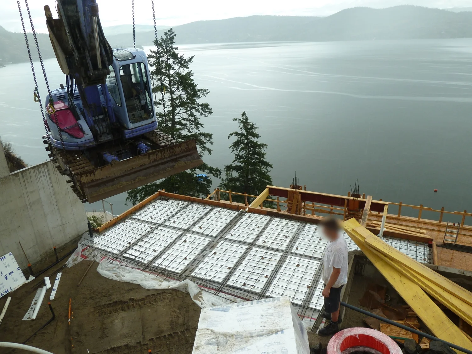 A 120 ton conventional crane was onsite for a year and lifted equipment up to 55,000 lbs.