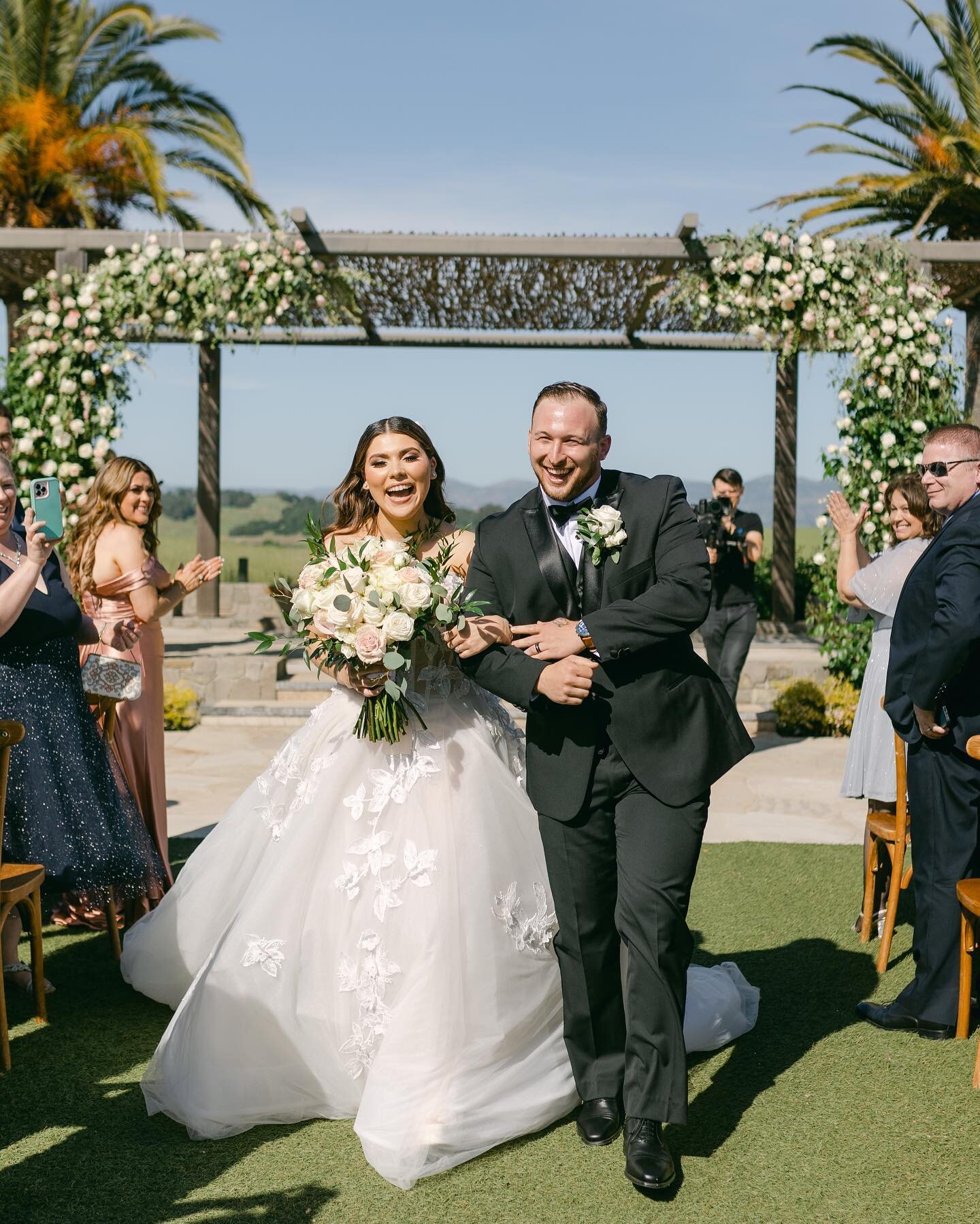 Introducing Mr. &amp; Mrs. Hutsell 🤍

Planner: @oohlalaweddings 
Photographer: @selenadltphotography 
Venue &amp; Carerer: @carnerosresort 
Music: @radiogatsby 
Florist: OK Flowers 
Cake: @sweethappinessbakerybydeeanna 
Hair &amp; Makeup: @beautybyx