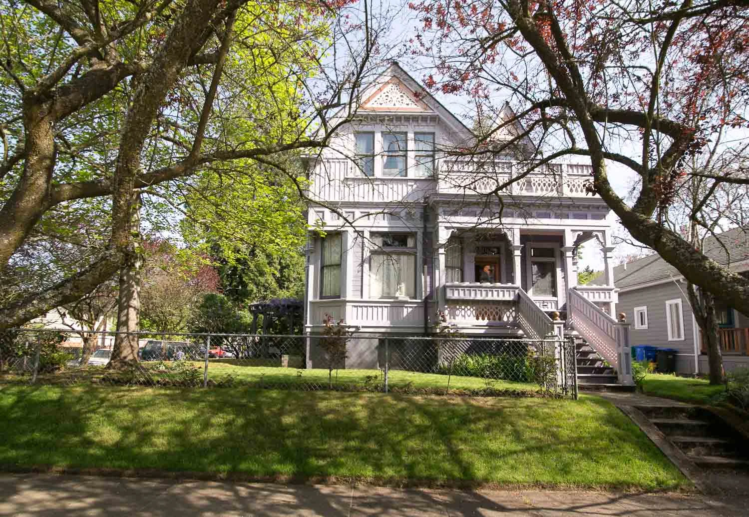 Search Victorian Homes for Sale in Portland — CAMPBELL SALGADO REAL ESTATE GROUP SOLDERA