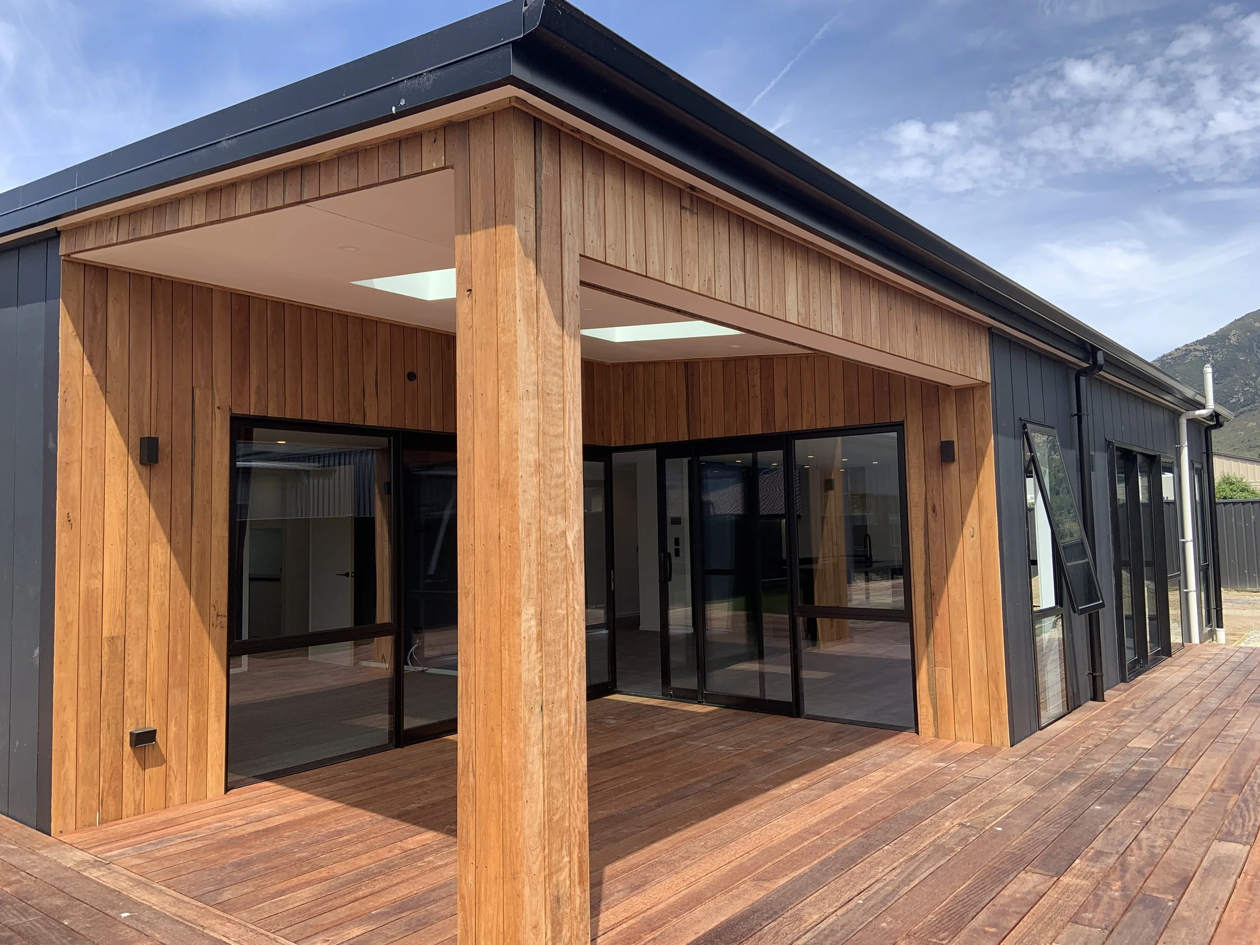 Your Lake Hawea Retreat
