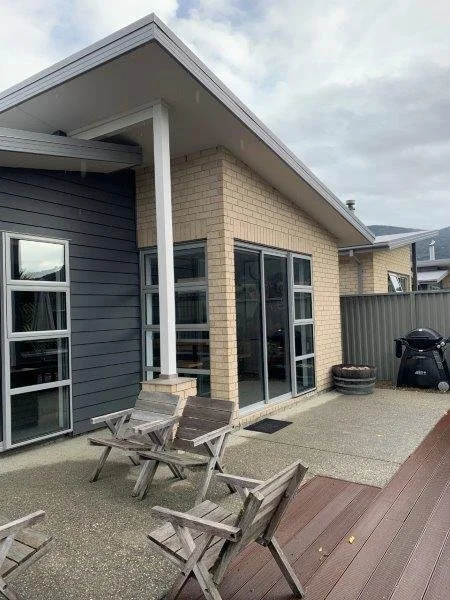 Private Rental in Riverside Park