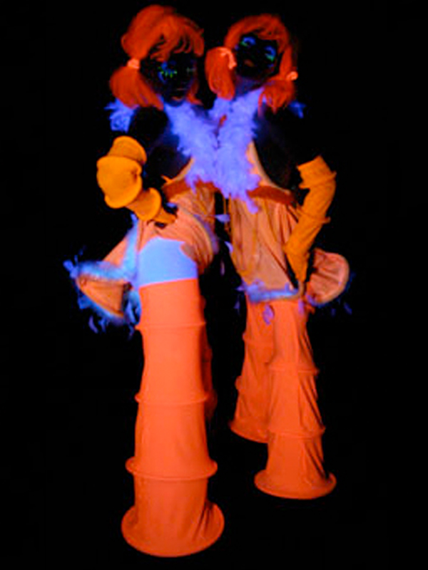 Stilt-Walkers-1.jpg