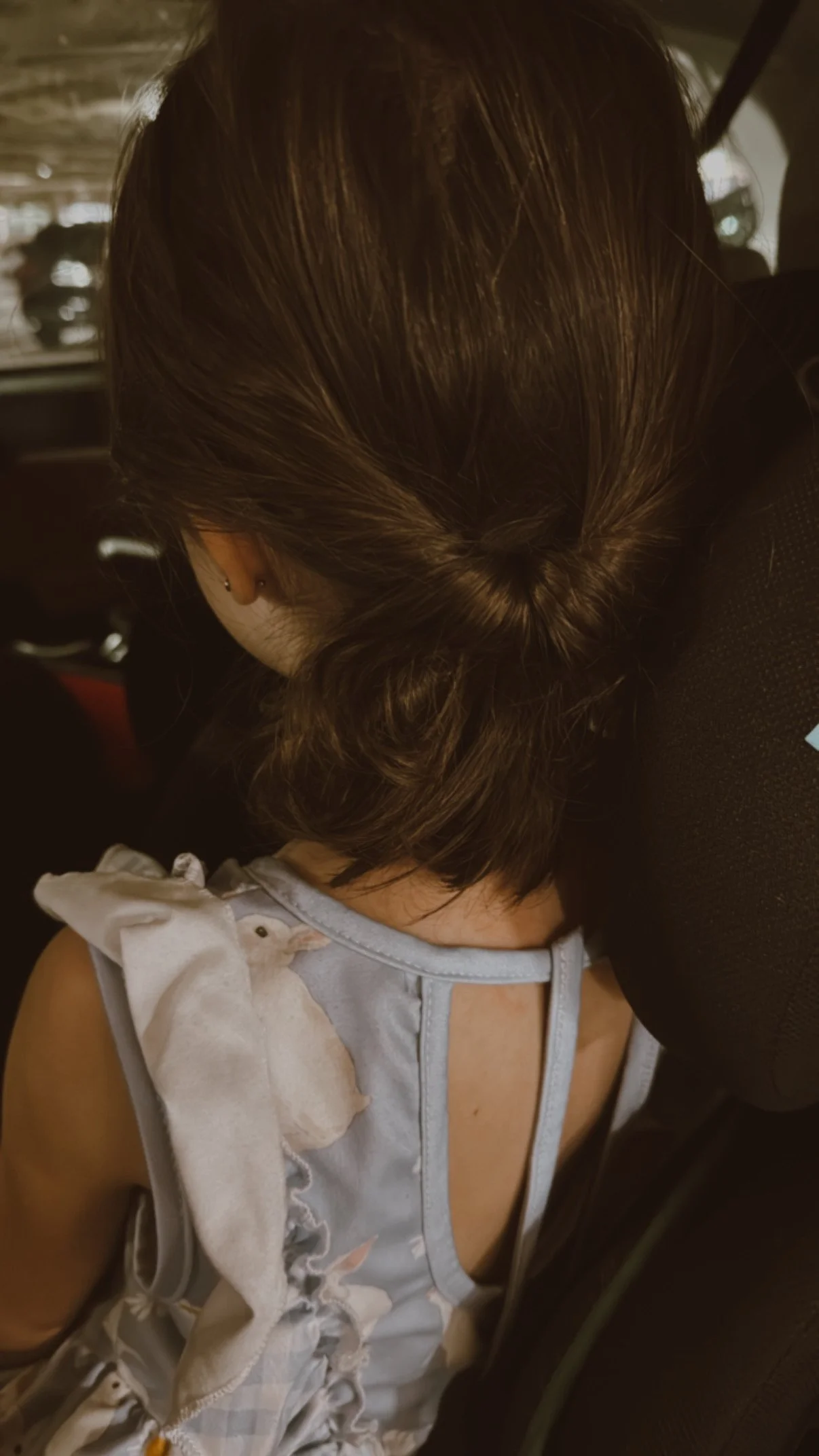 How I Naturally Got Rid of Lice in My Kids' Hair (Almost Instantly) Without Insecticides