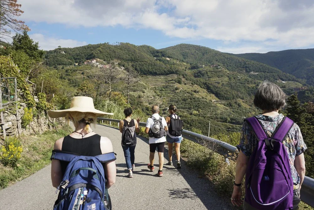Hiking-Cinque-Terre.jpg