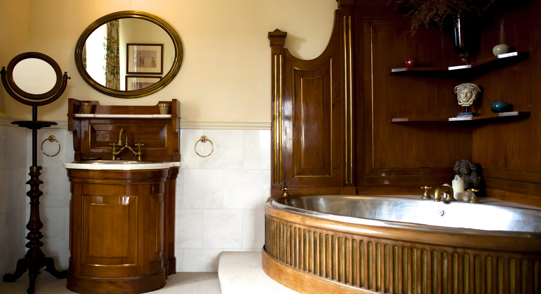 OldR-Bath.jpg