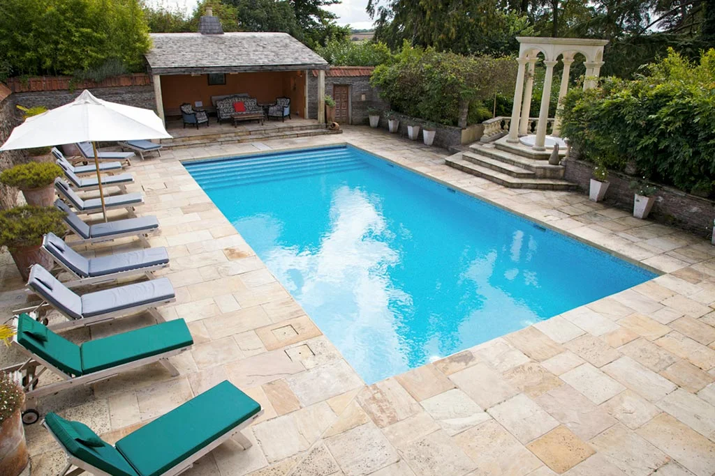 OldR-Pool-high-angle-editted-159K.jpg