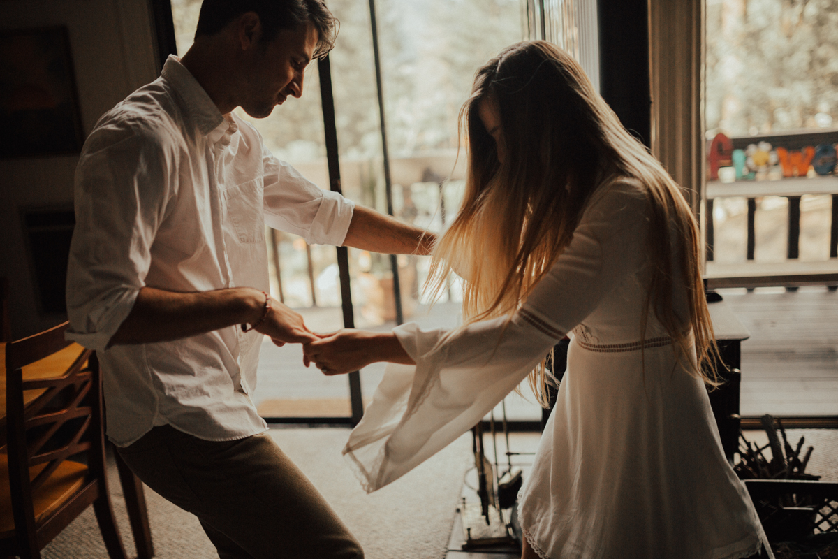 mountains engagement photos-10.jpg