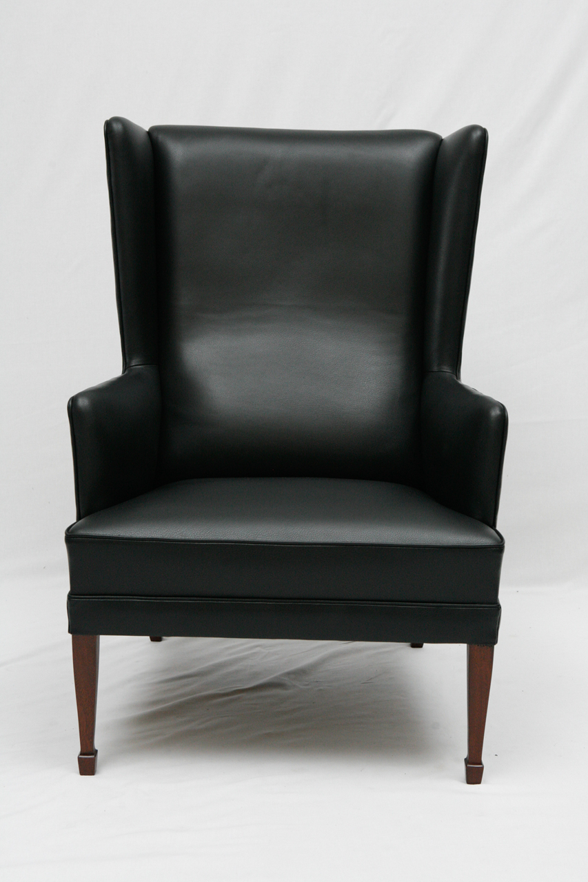 Frits-Henningsen-Wingback-Chair-Footstool_03.jpg
