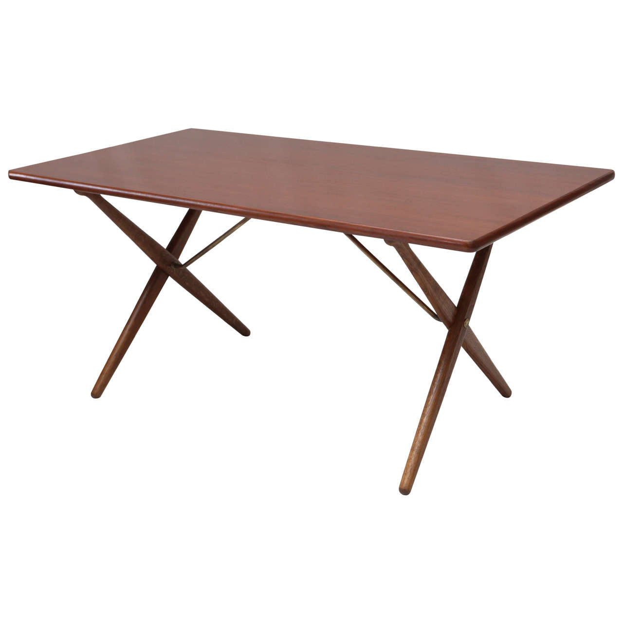 Hans-Wegner-AT303-Cross-Leg-Table_01.jpg