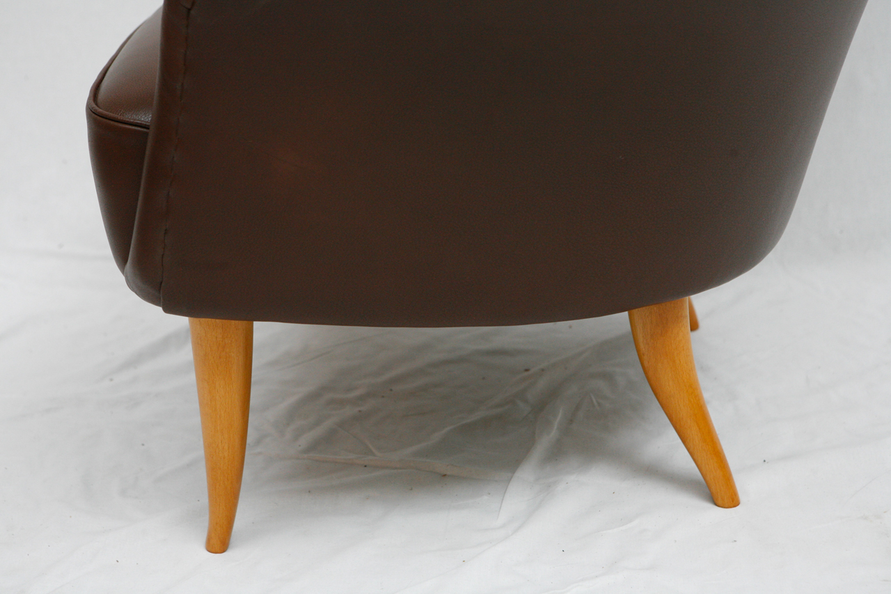 Adam-Chair-by-Kerstin-Horlin-Holmquist_06.jpg