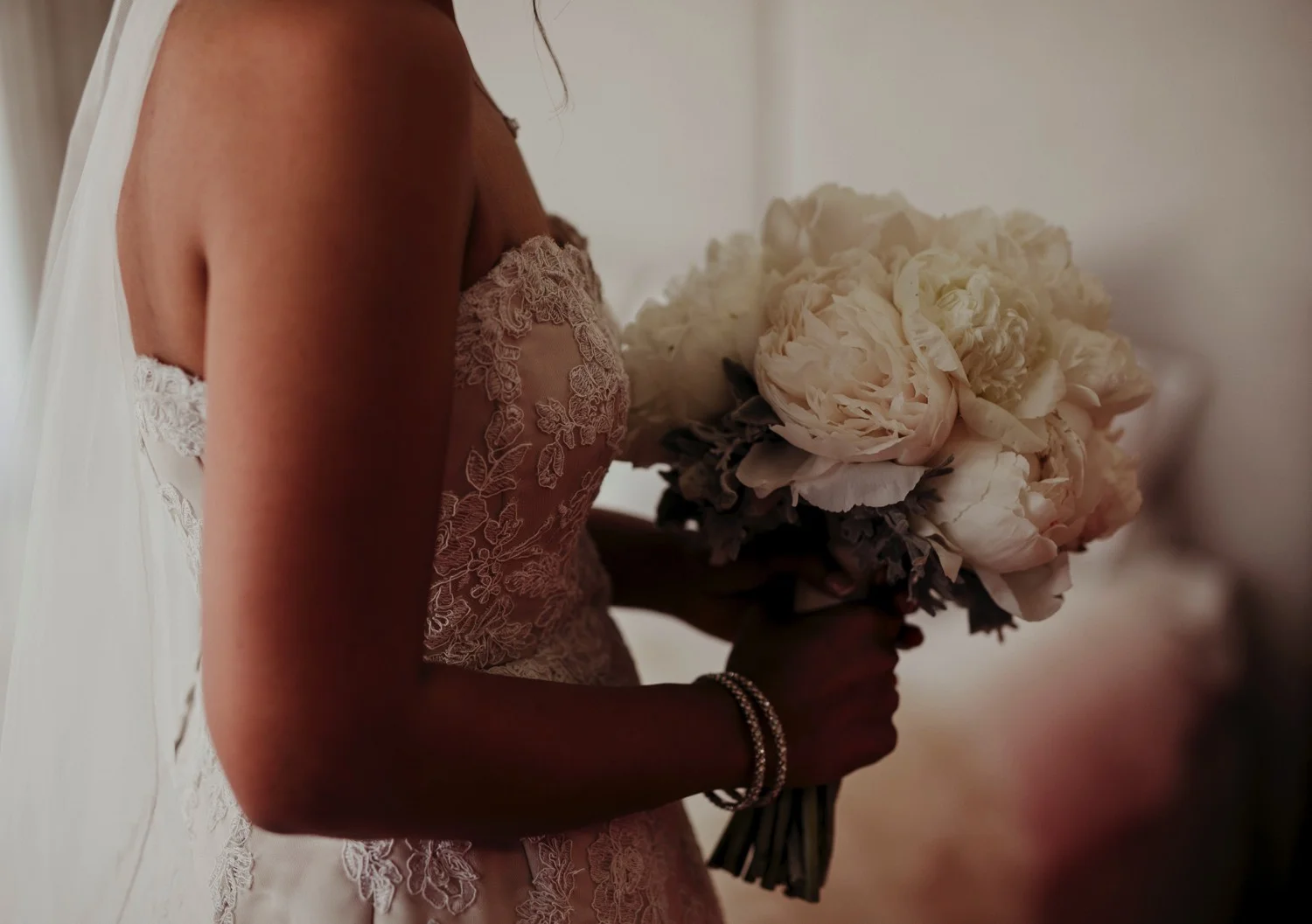Lodge-at-Mudbrick-Waiheke-wedding-FM13.jpg