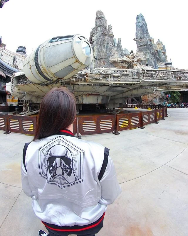 She is strong with the Force! Untrained, but stronger than she knows✨
&mdash;
Happy Star Wars Day friends! I&rsquo;m celebrating today by making a full Star Wars-themed dinner including Bantha burgers, grilled tip-yip chicken, and Cloud City lemon cu