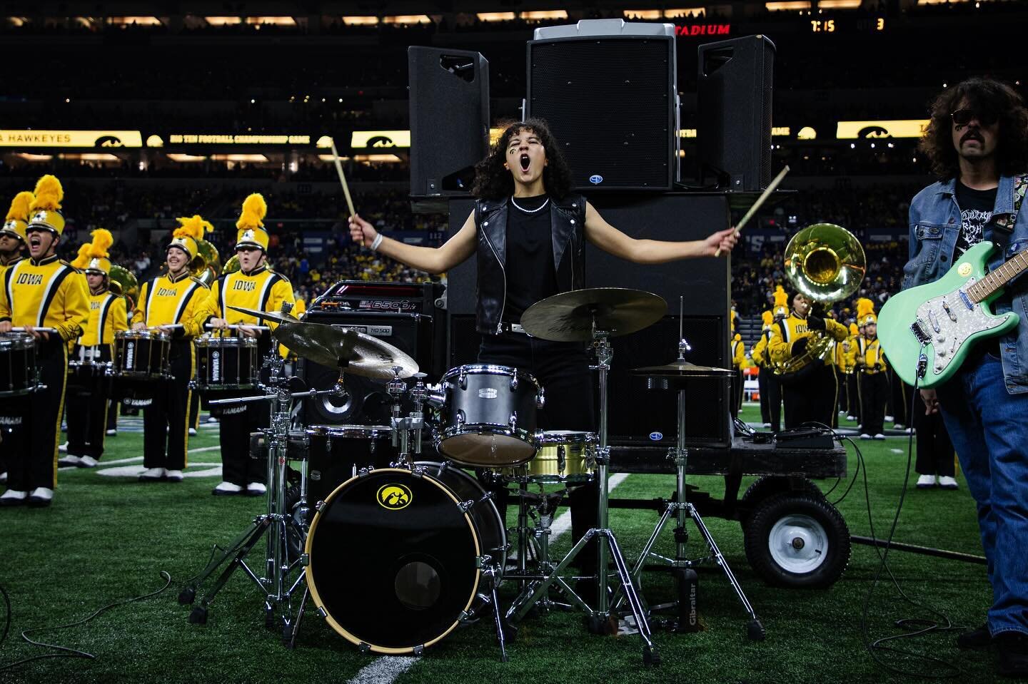 Today the @hawkeyemarchingband found out they&rsquo;re a top 5 finalist in @metallica&rsquo;s Marching Band Competition, and I&rsquo;m celebrating by sharing a few favorite shots of mine from their two performances of this rockin&rsquo; show!

#uiowa