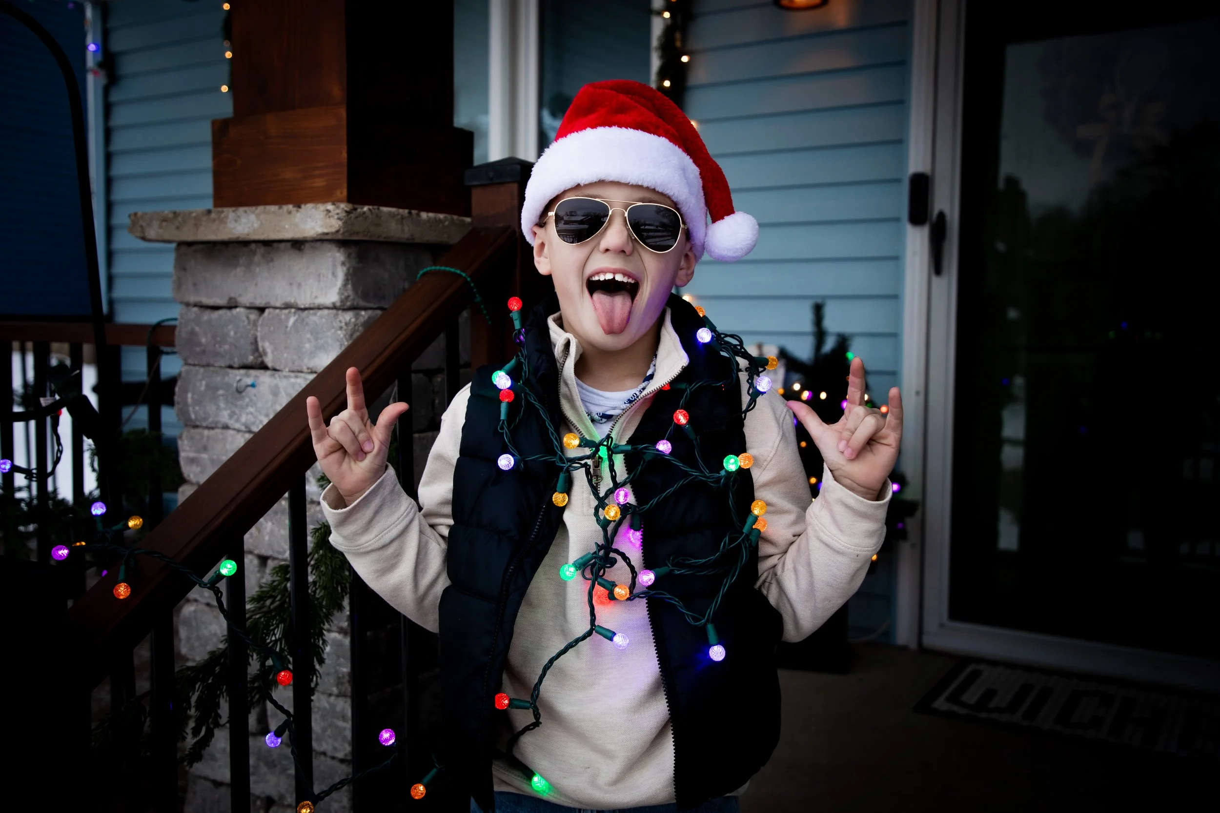 12.05.2025_Christmas Card 2025_AlexBush-18.jpg