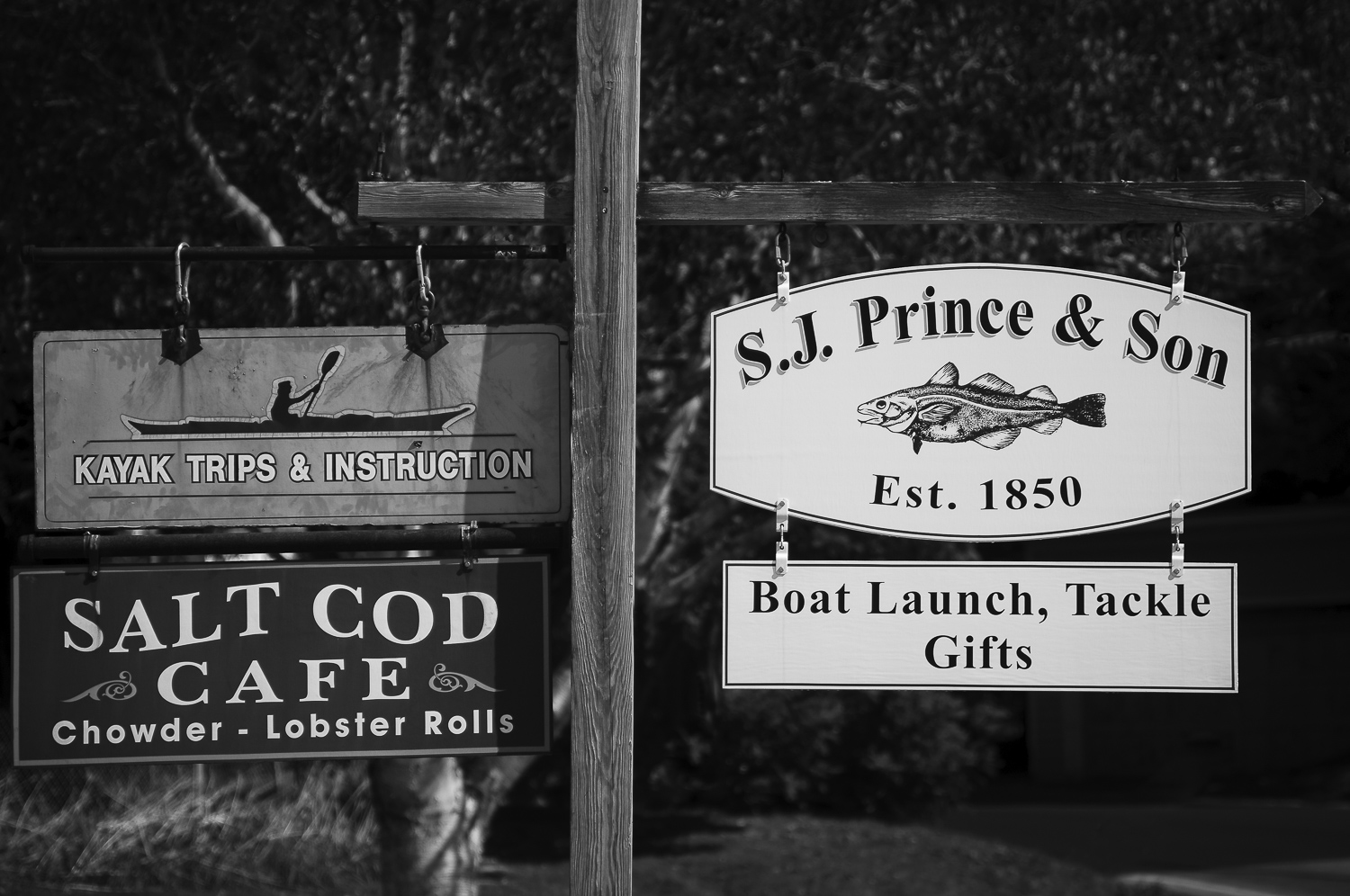  Sign boards, Bayley Island 