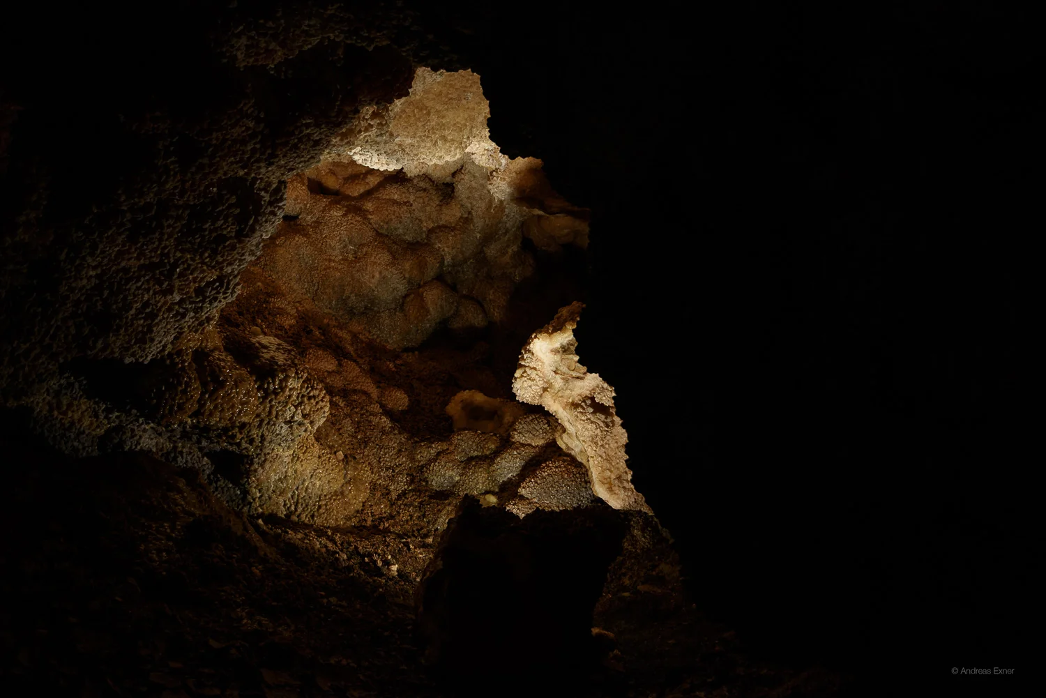 _15G5747-E_72.jpg
