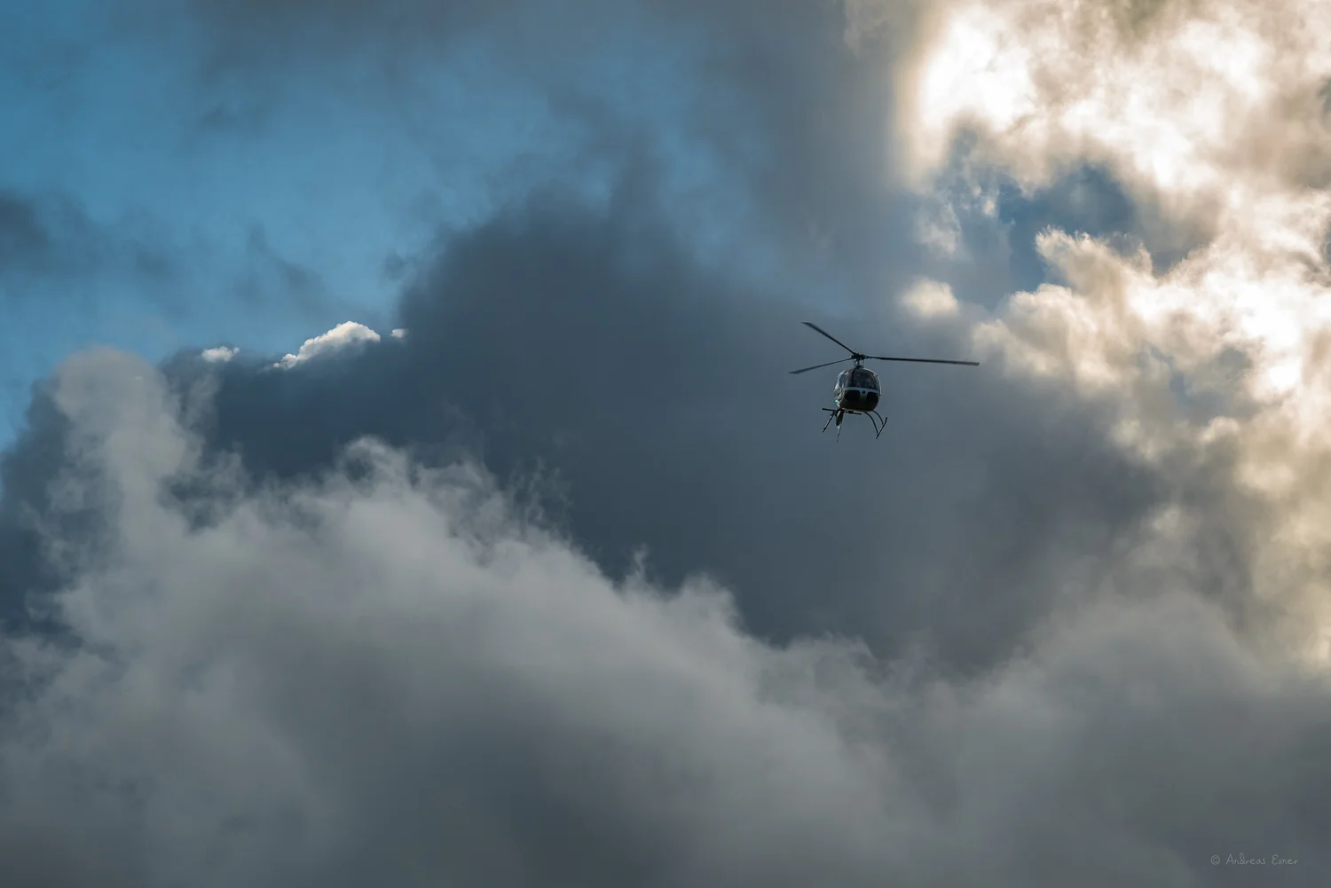 _18B4103-E_72.jpg
