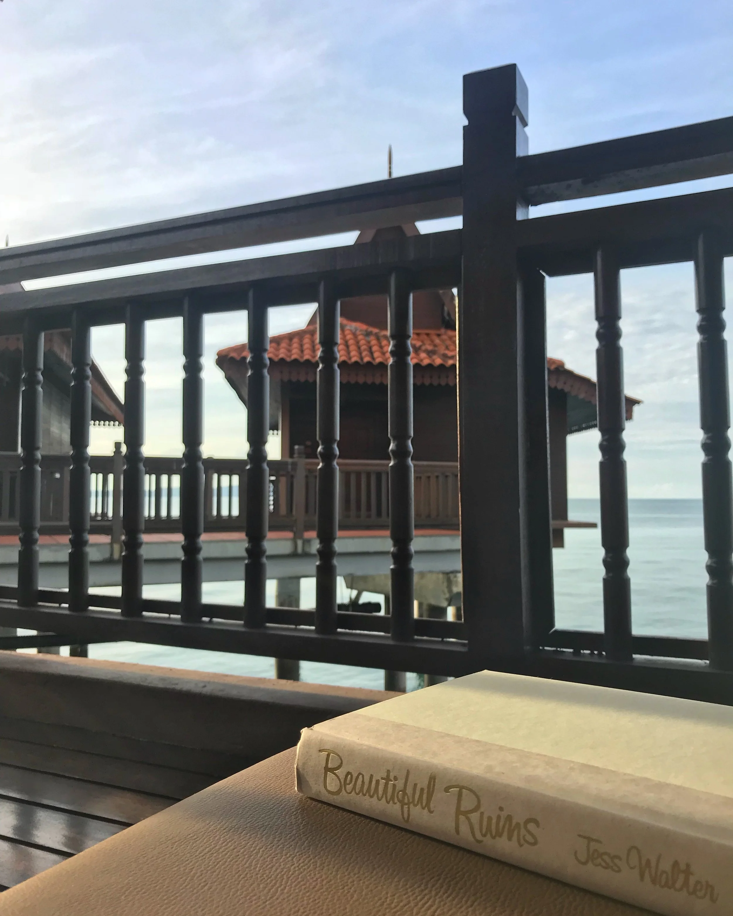 #thelitbit // Beautiful Ruins