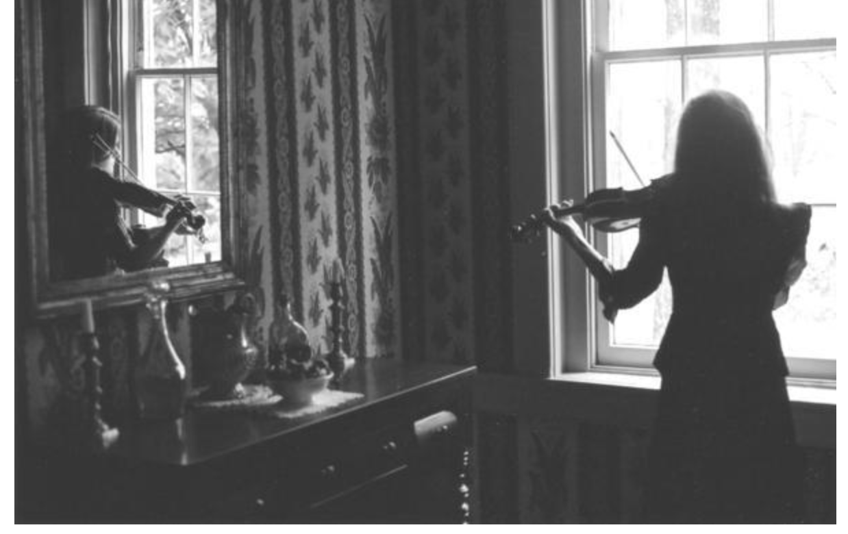 Me and violin Carter House D Fraley 2016.png