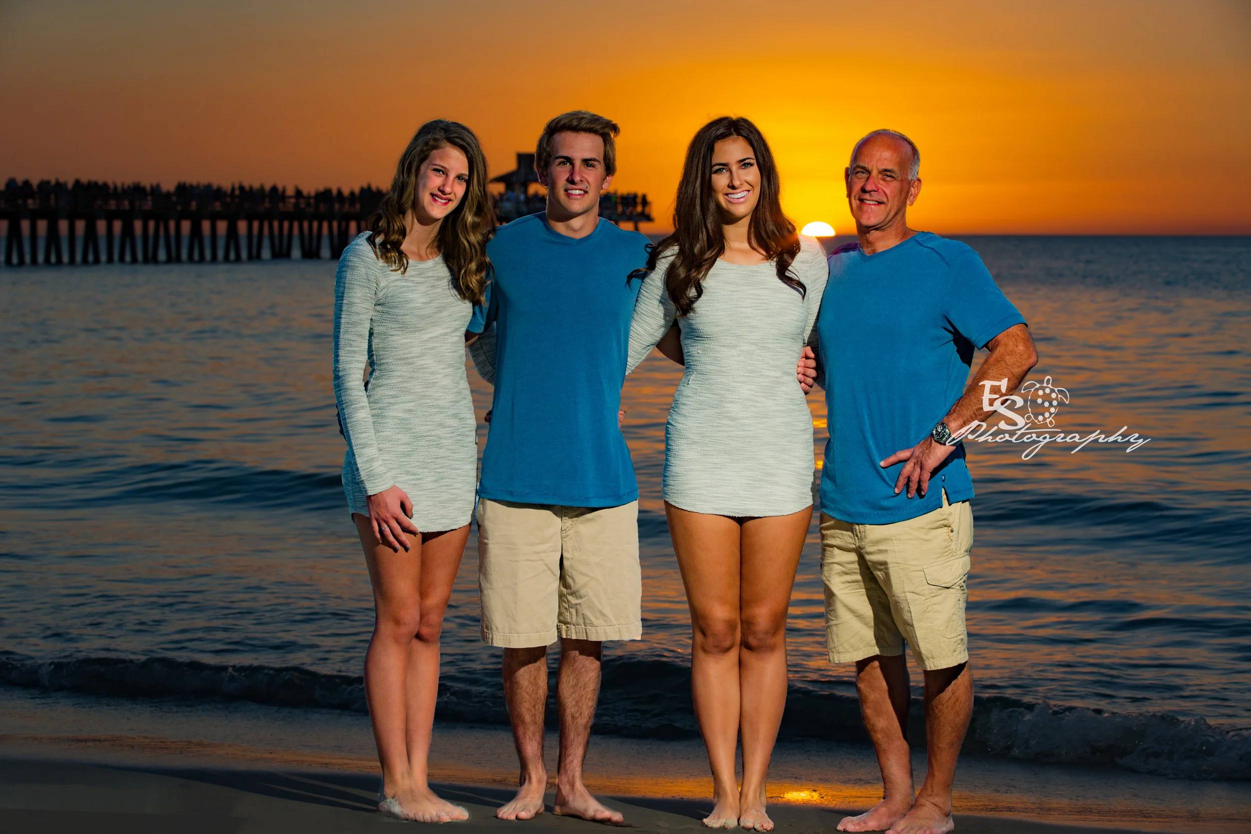 The Scott's Family Photoshoot-Naples,Florida Beach Pier