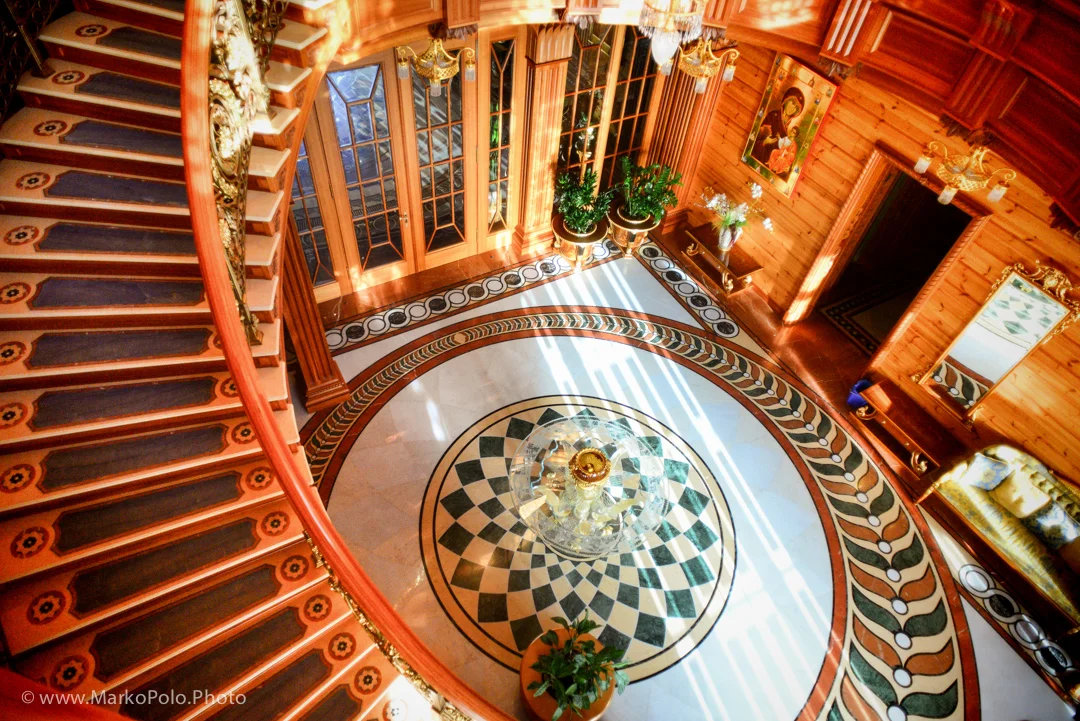 Main hall. notice marble floors ....