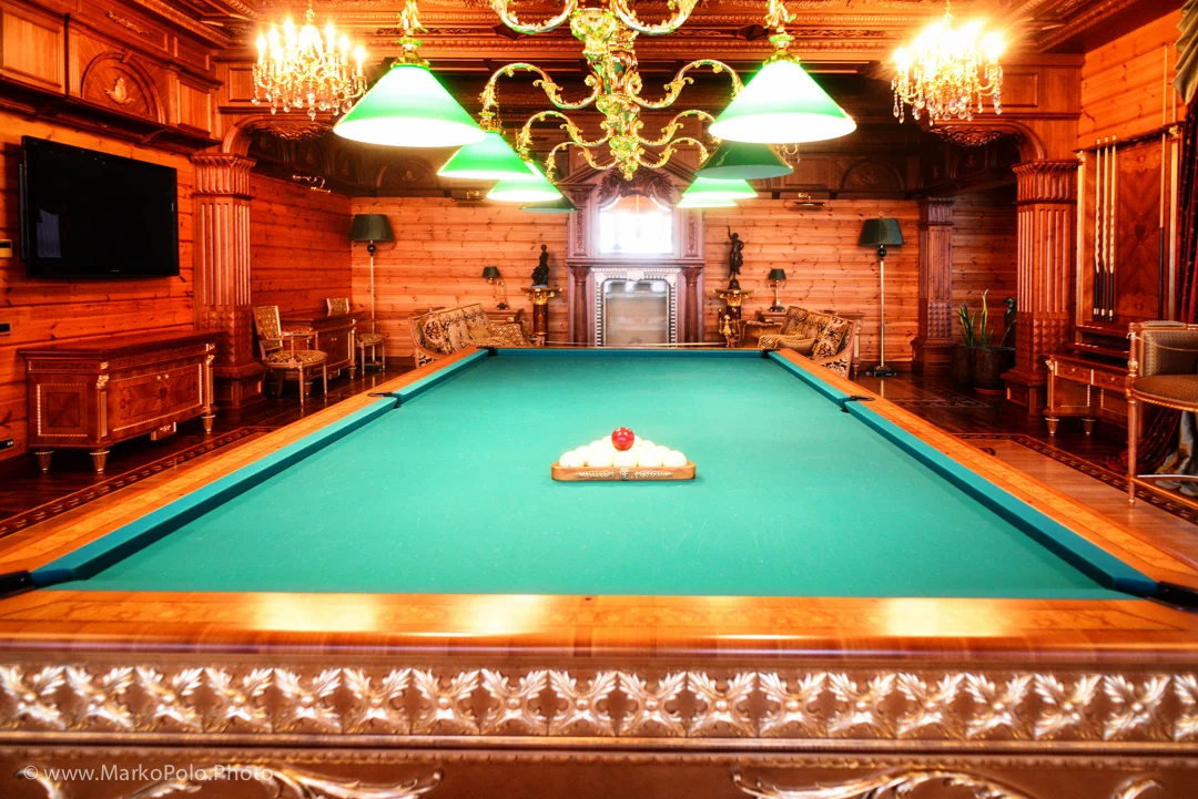 ahhhh a gem... Pool room. This is a Russian billiards table, 12 x 6 ft, French carom size balls...Speaking of which I moved them around...does that mean I touched Yanukovych's balls?