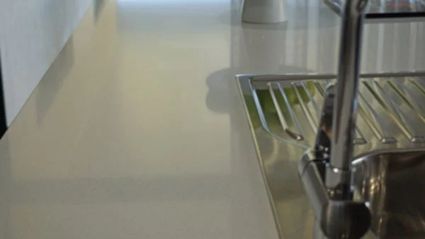 gh-kitchen-8-9-1-15-(600).jpg