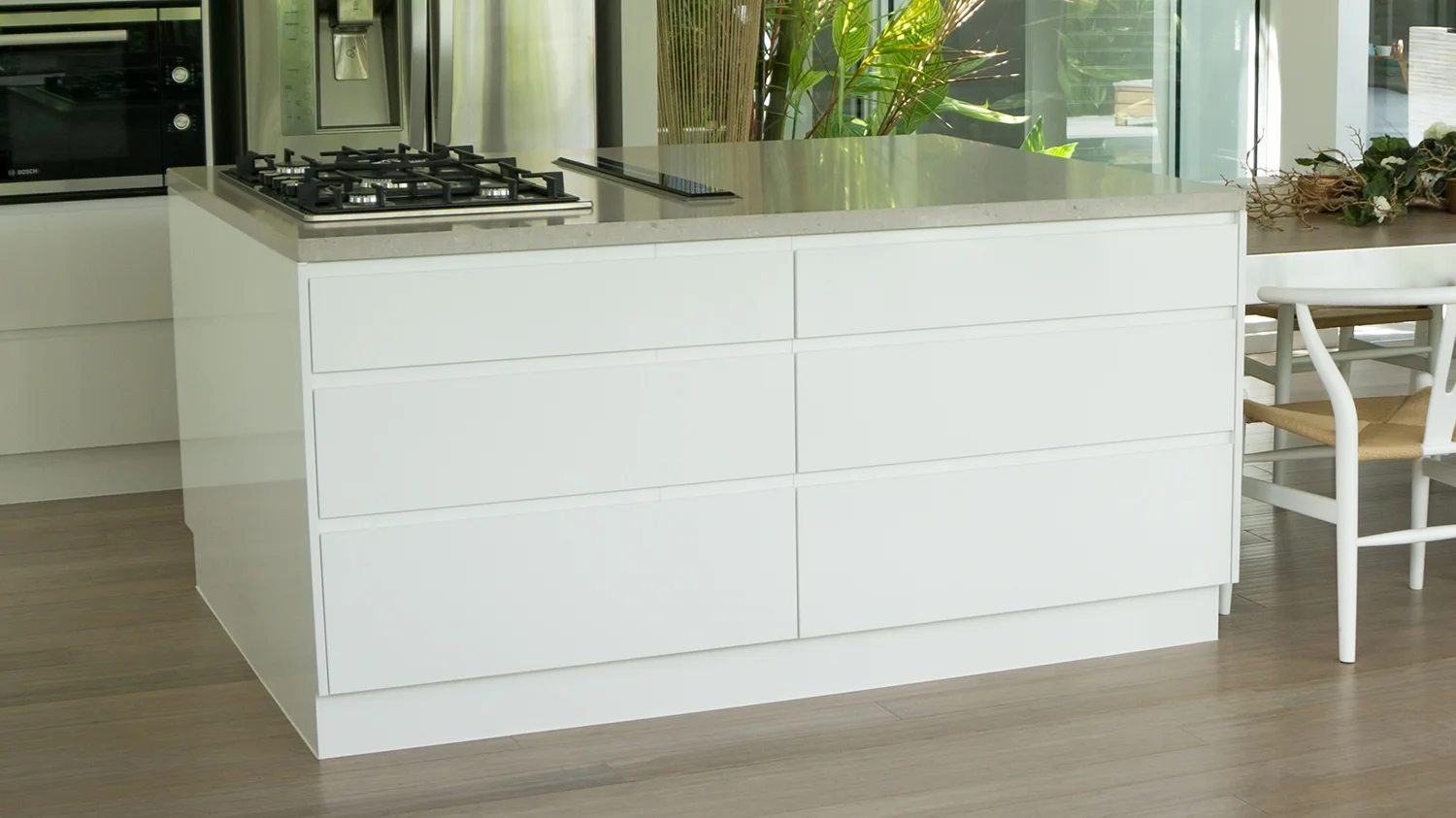 Caesarstone Clamshell