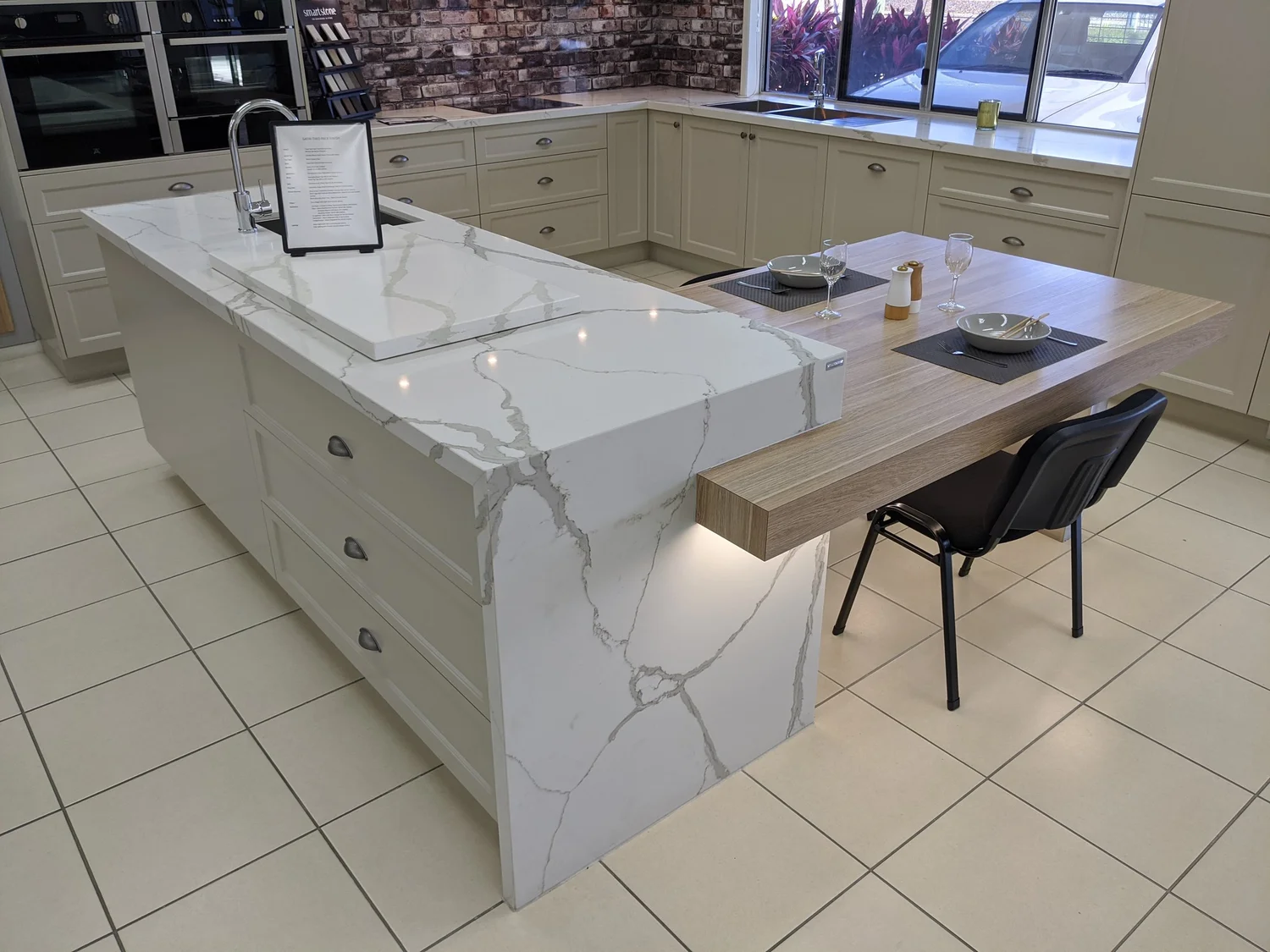 W Stone Think Outside the Box - Natural & Engineered Stone Benchtops ...