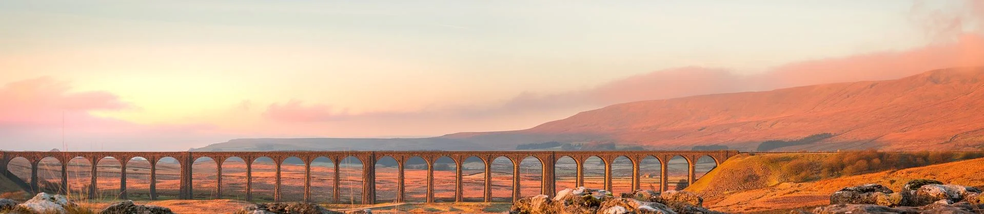 ribblehead-viaduct-2443085-1920a.JPG