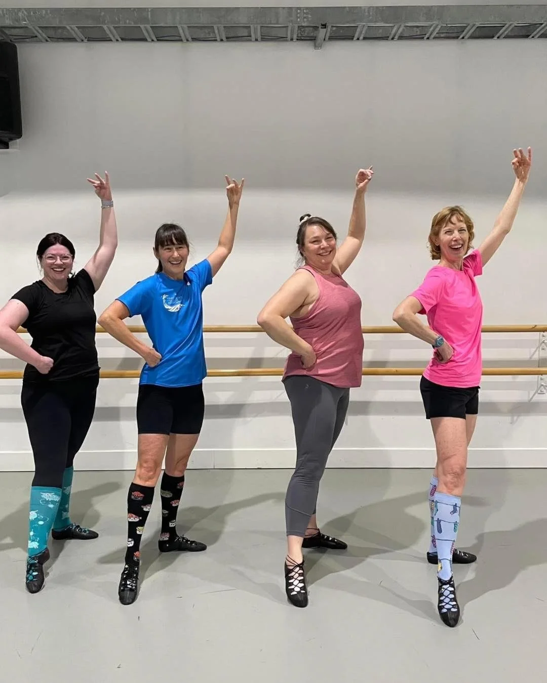 🍂 Our weekly fall classes start up again in October! Registration is now open for Sunday and Tuesday classes. Secure your spot today, and get ready to dance! 🍁

Sundays
📅 Oct 4, 18 &amp; 25 | Nov 1, 8, 15, 22 &amp; 29 | Dec 6 &amp; 13
⏰ Beg/Nov: 2