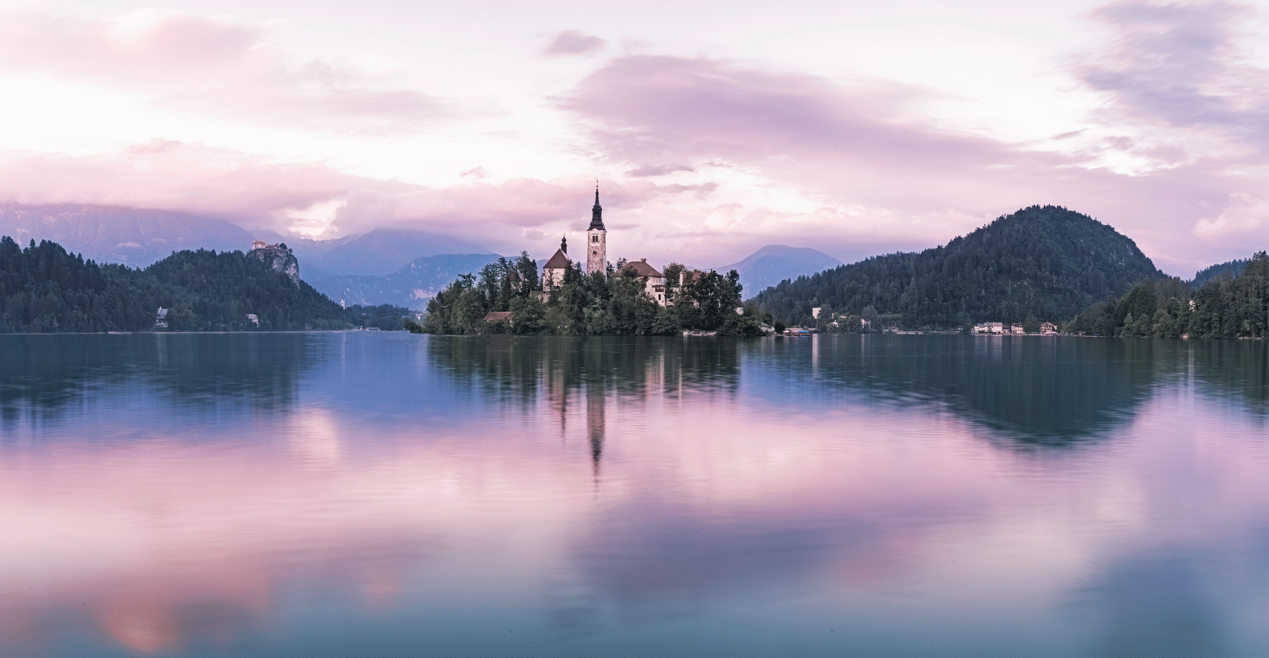 Bled-pano.gif