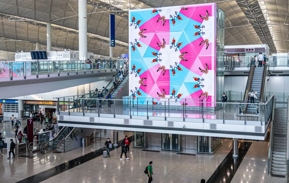 Moment_Factory_Public_Spaces_Hong_Kong_Airport_DSC02472-WS-960x610.jpg