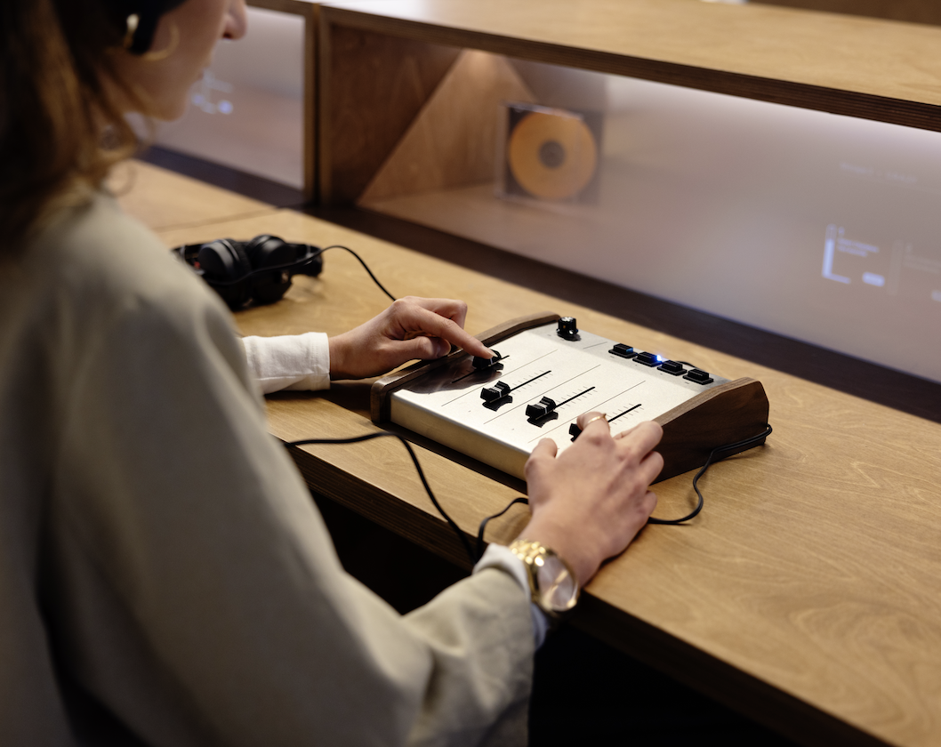 Jean-Marc Vallée : Mixtape ➜ Exhibit / 2025 ➜ Ongoing