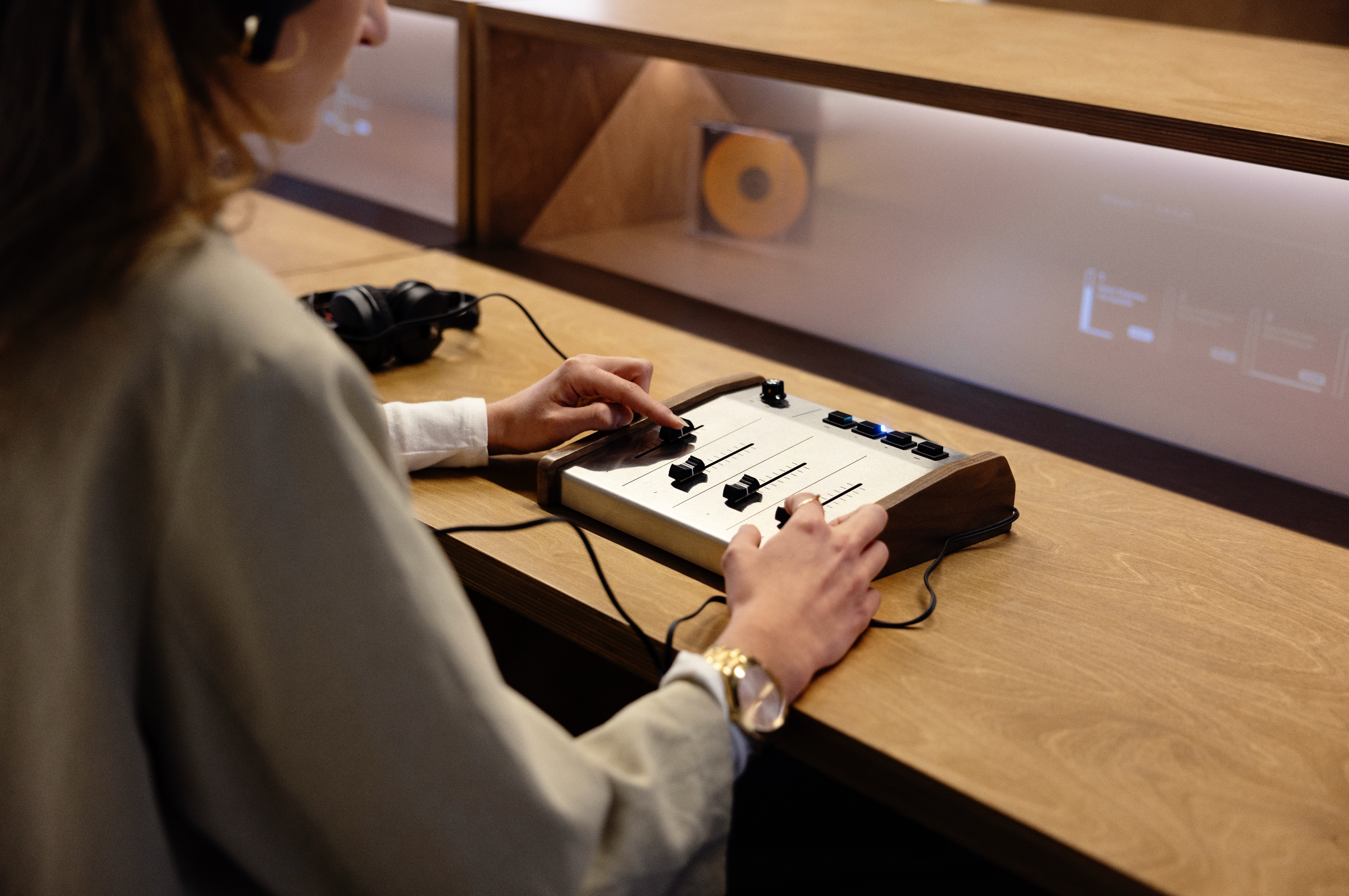 Jean-Marc Vallée : Mixtape ➜ Exhibiti 2025