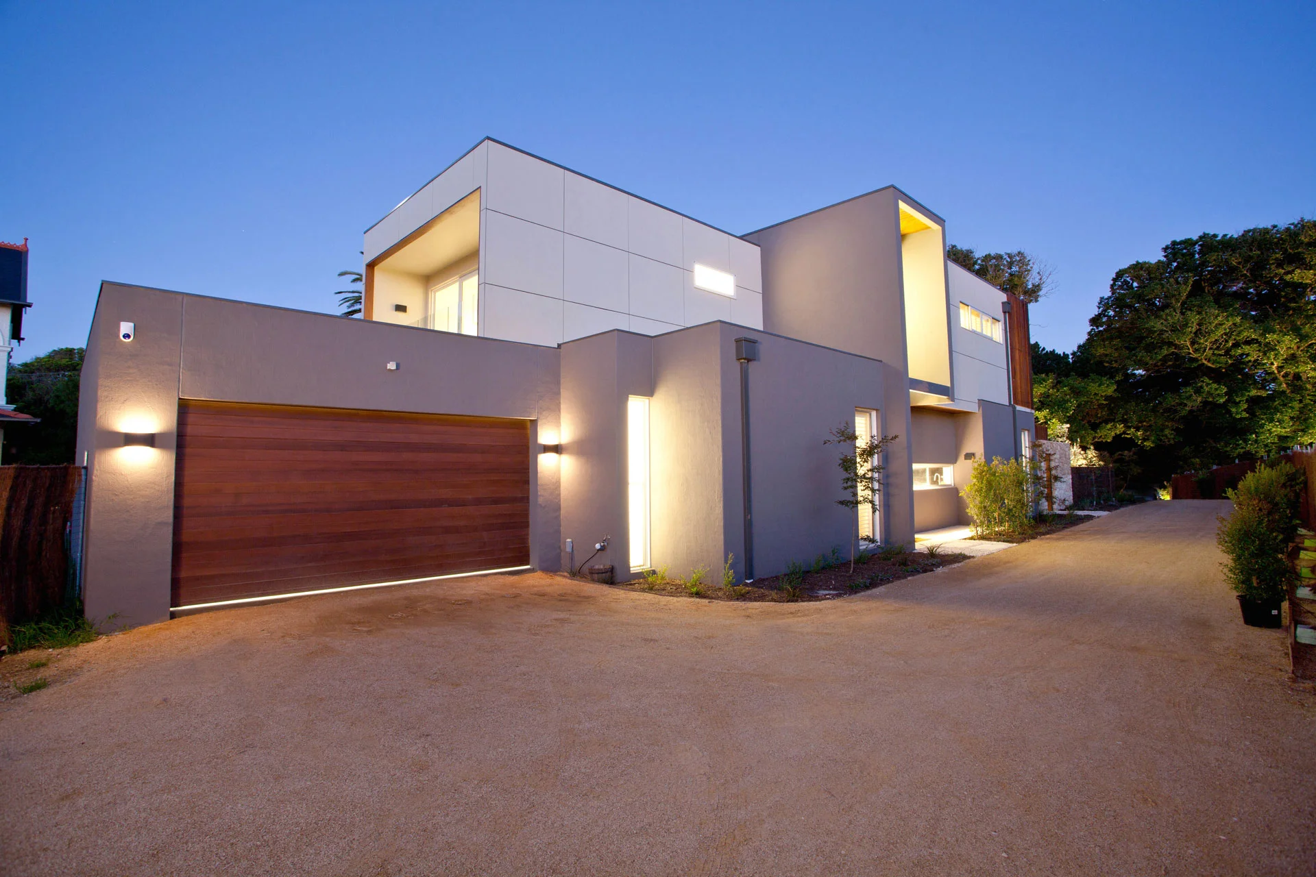 nightfront1-SorrentoPark.jpg