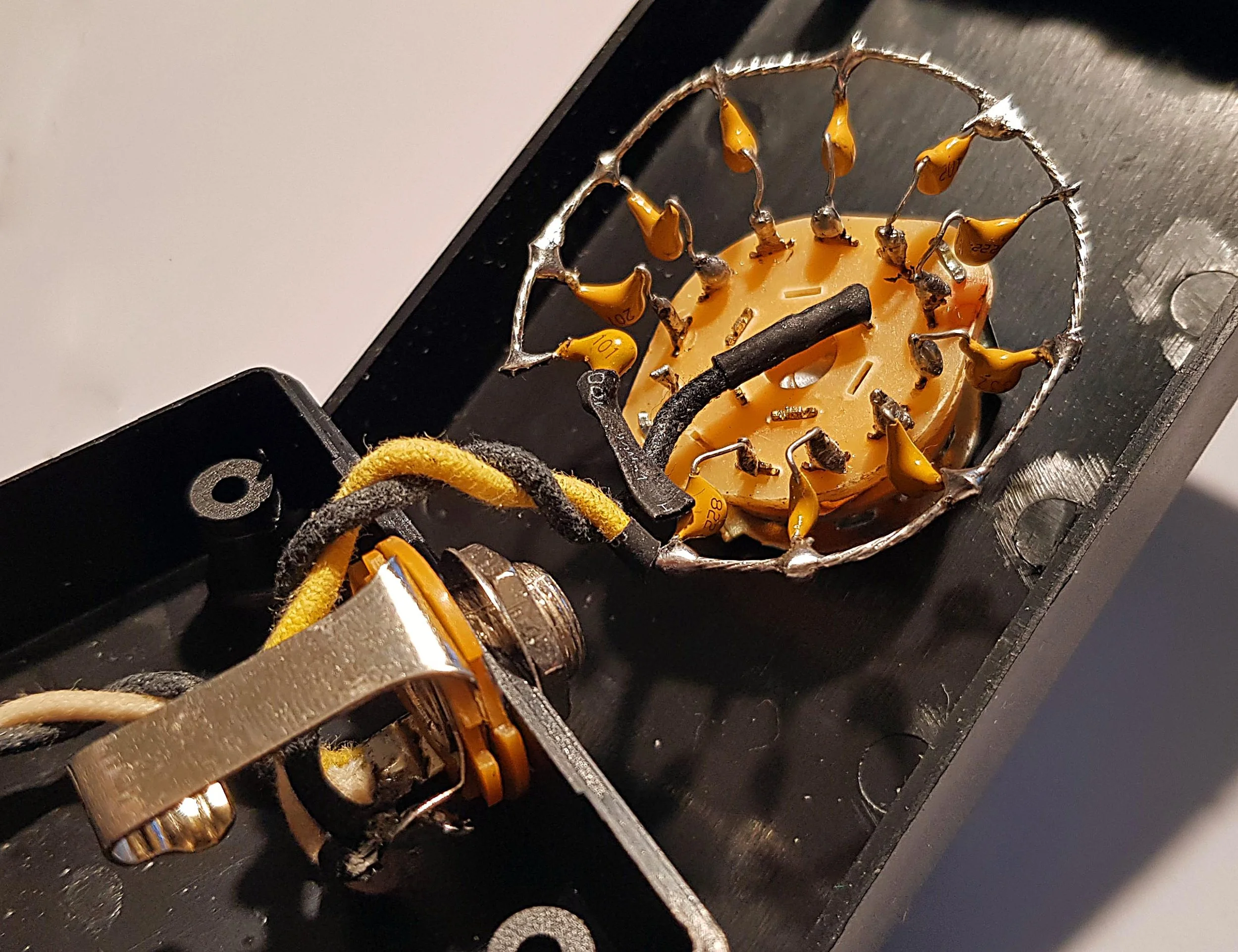 Varitone 11w box 3.jpg