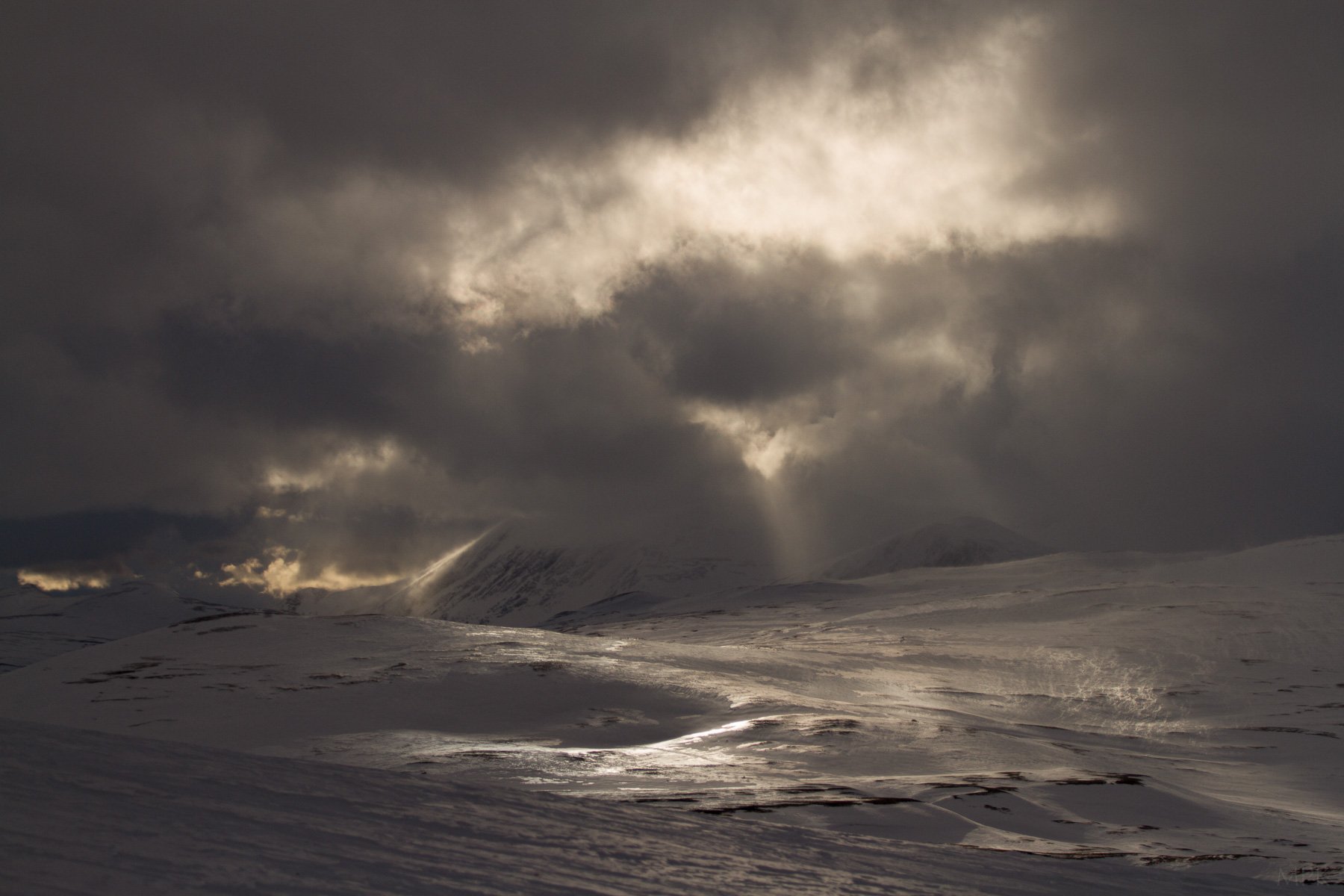 Winter-Arctic-Storm-Light-Shadow-Matthew-Polvorosa-Kline.jpg