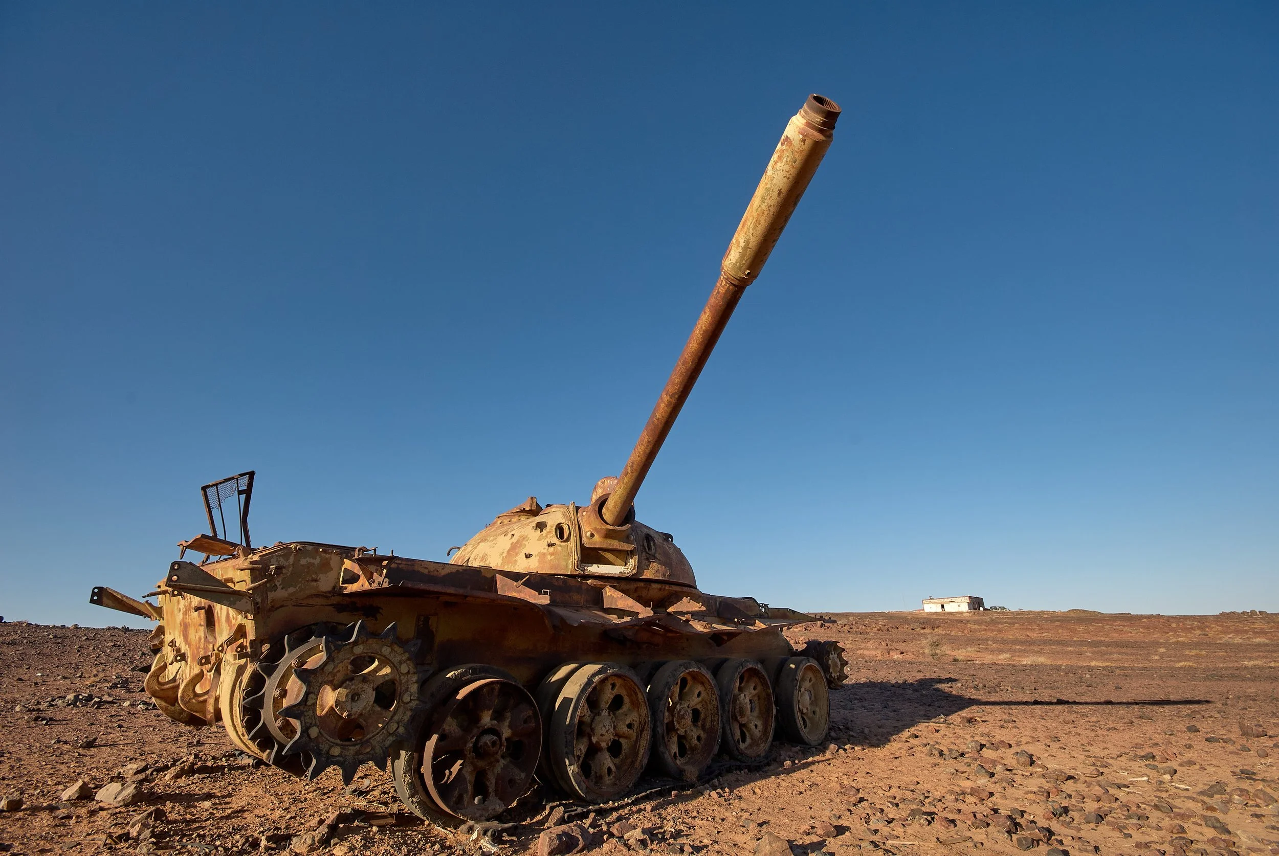 western-sahara-abandoned-tank (Copy)