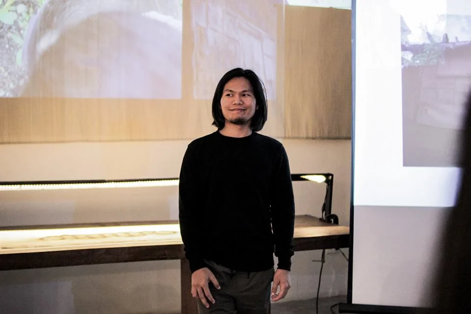 Ronyel Compra during his show, Lakra , at 856G Gallery last October 2017.