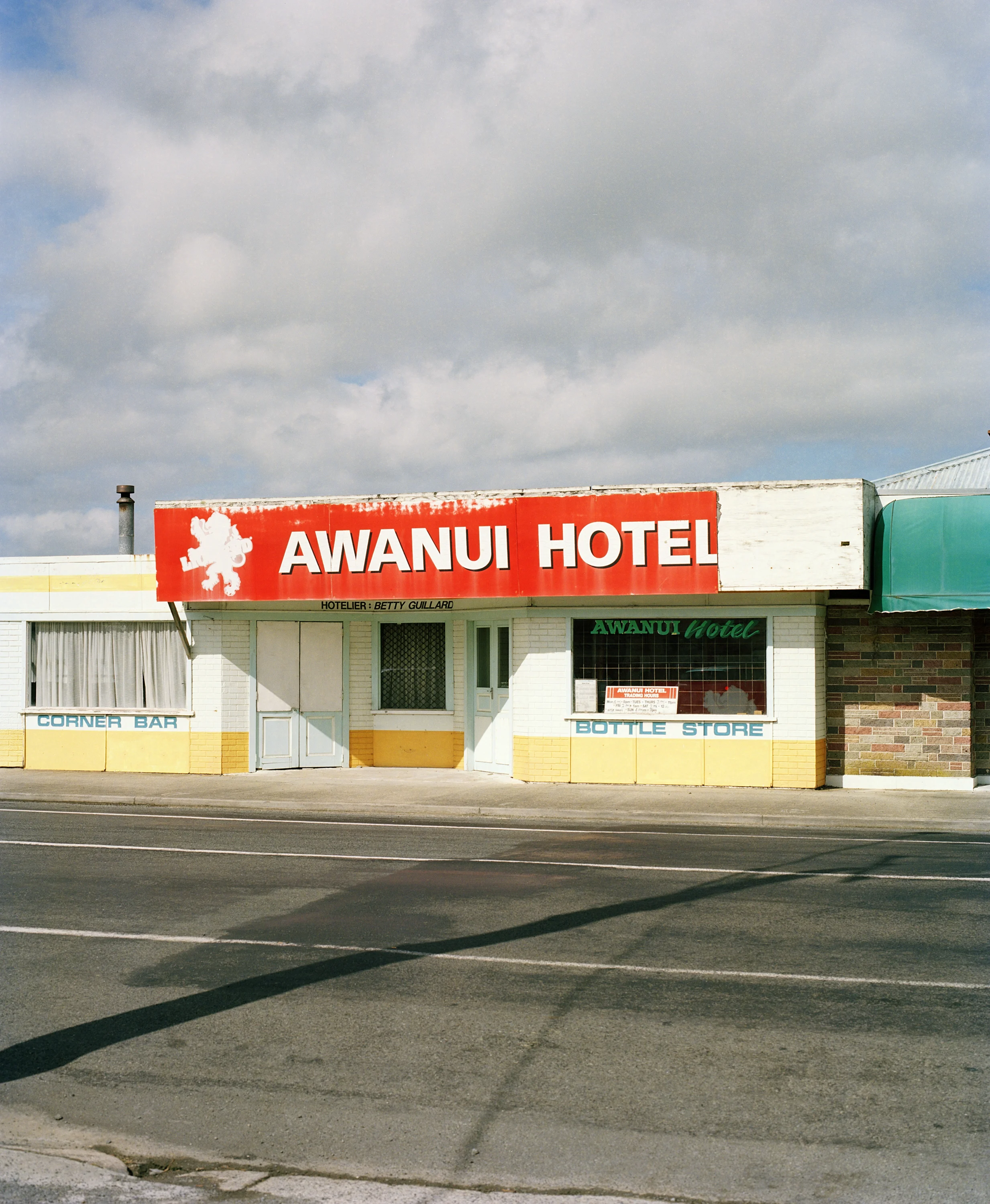 Awanui, hotel, 2019. J.M: Do you have a favourite body of work & why? D.H: My favourite body of work is the one or one’s I’m working on now. I get pretty sick of my own images most of the time. It’s not that I don’t like them it’s that I’ve finished with them, I’m always thinking about the next thing. New projects or commissions are what stimulates me.