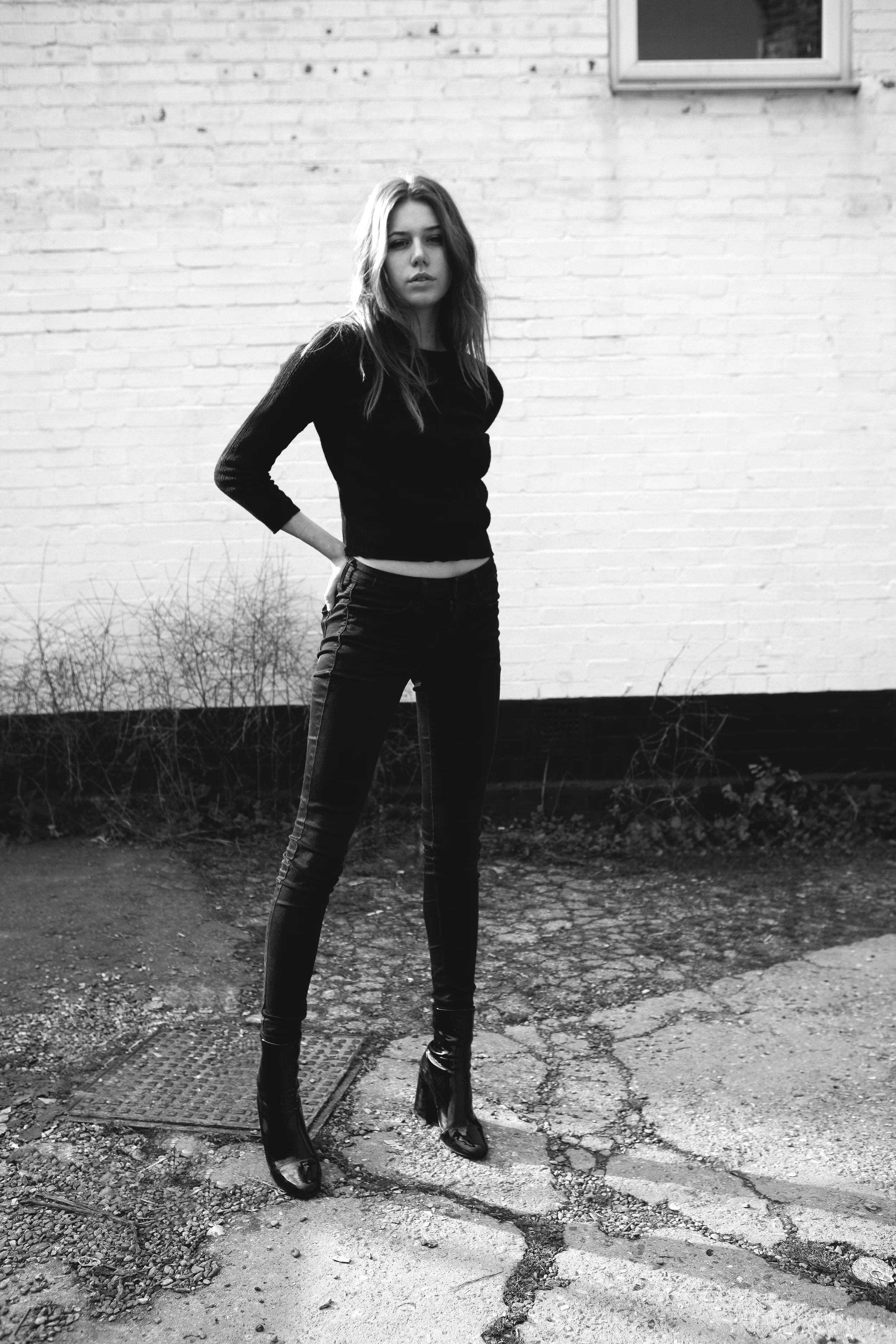 13(BW).jpg