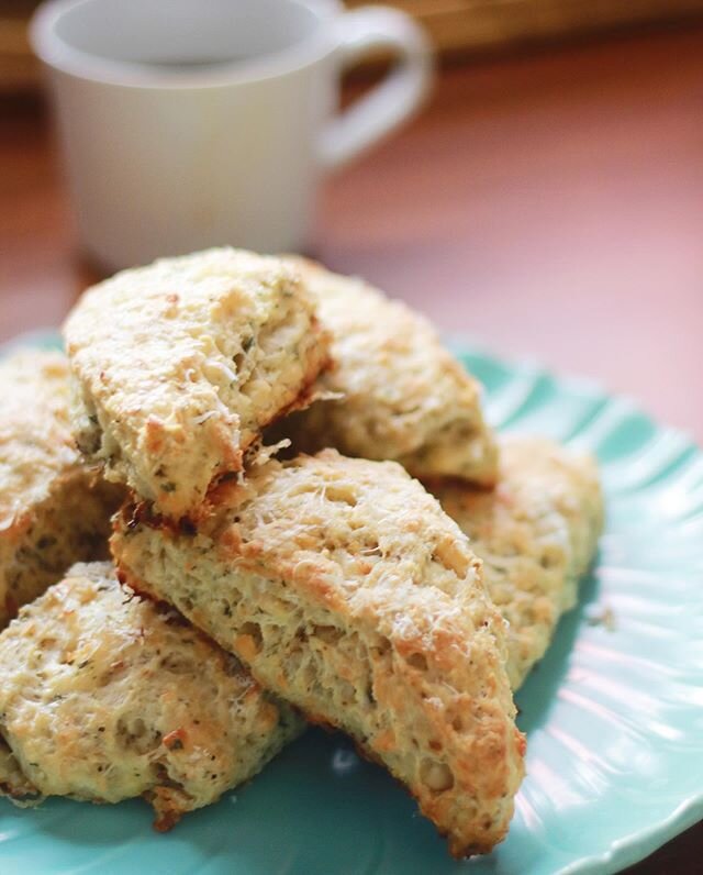 Made them again: Parmesan, thyme, caramelized shallot scones. 
Why have I not been making more scones in my life? They couldn&rsquo;t be easier! 
Thanks to @mygoodness.bakeshop for the recipe. The possibility for flavor combinations is endless! We al
