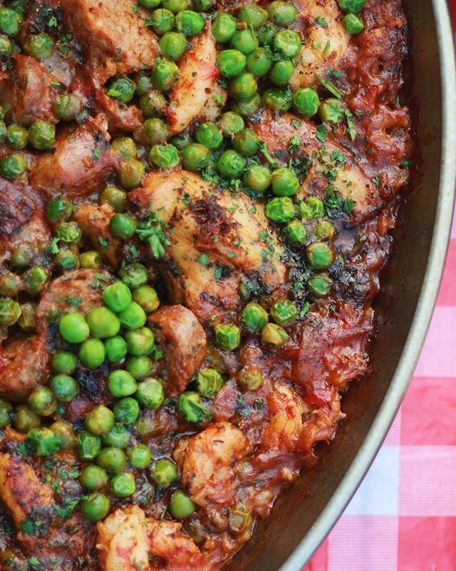 Broke in my new pan this last weekend with a giant batch of paella! 
Loaded with all the usual characters -herb and wine marinated chicken thighs, chorizo, and shrimp- and at the base a deeply flavorful sofrito and a bottle of dry white wine.