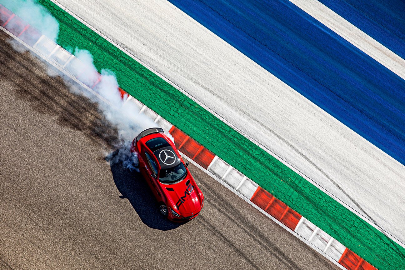 2019_AMG_Driving_Academy_141849.jpg